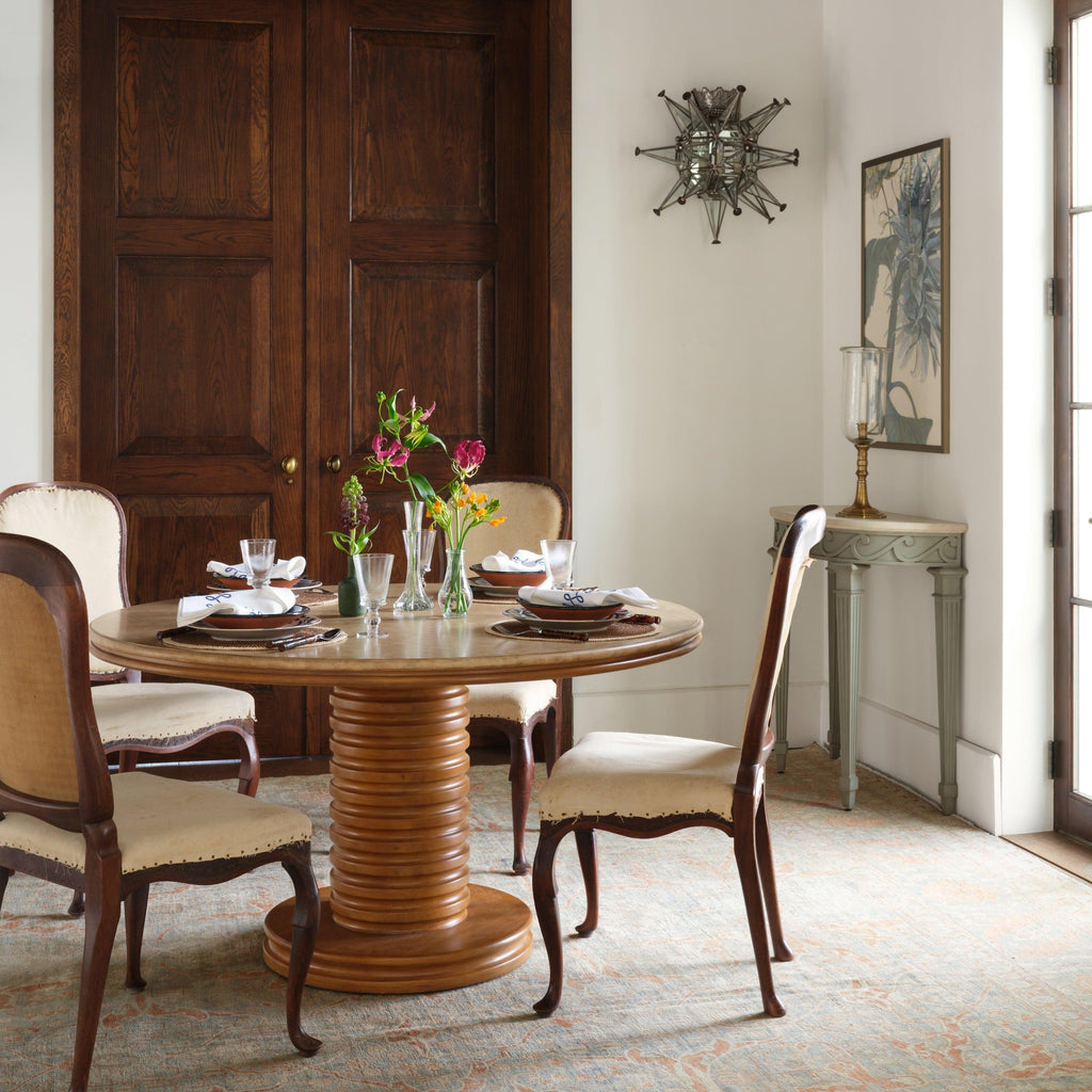 https://a.1stdibscdn.com/tucker-round-dining-table-by-bunny-williams-home-for-sale-picture-8/f_83572/f_483277621768422264795/BWH_SPRING_25_092_master.jpg