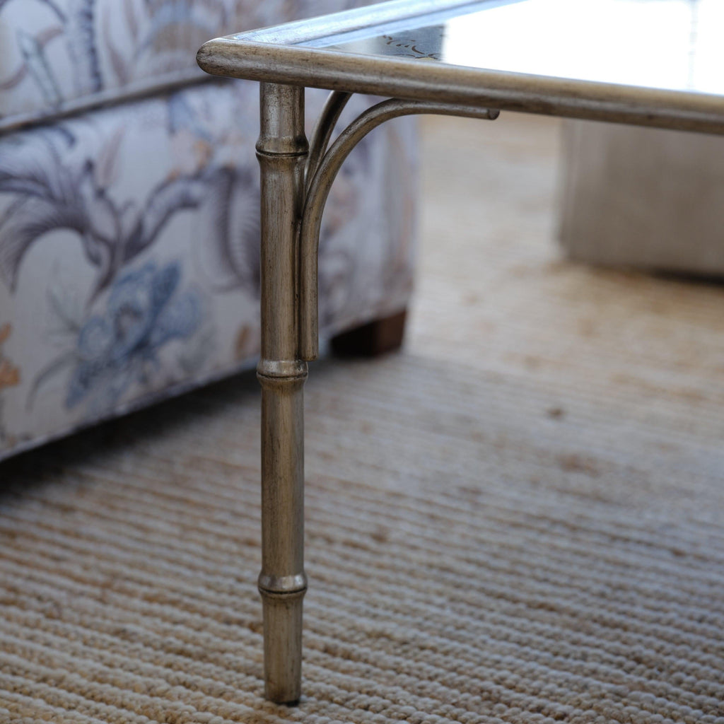 https://a.1stdibscdn.com/bunny-williams-home-celine-coffee-table-for-sale-picture-11/f_83572/f_465177821757350756112/BWH_SPRING_25_175_master.jpg