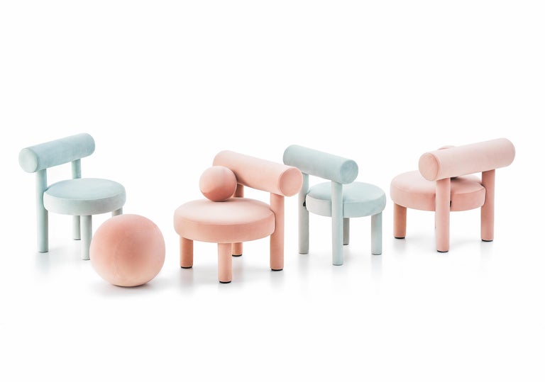 https://a.1stdibscdn.com/modern-baby-gropius-chair-cs1-fluffy-edition-in-premium-faux-fur-by-noom-for-sale-picture-18/f_42321/f_423392721731761357092/Baby_Gropius_22__master.jpg?width=768