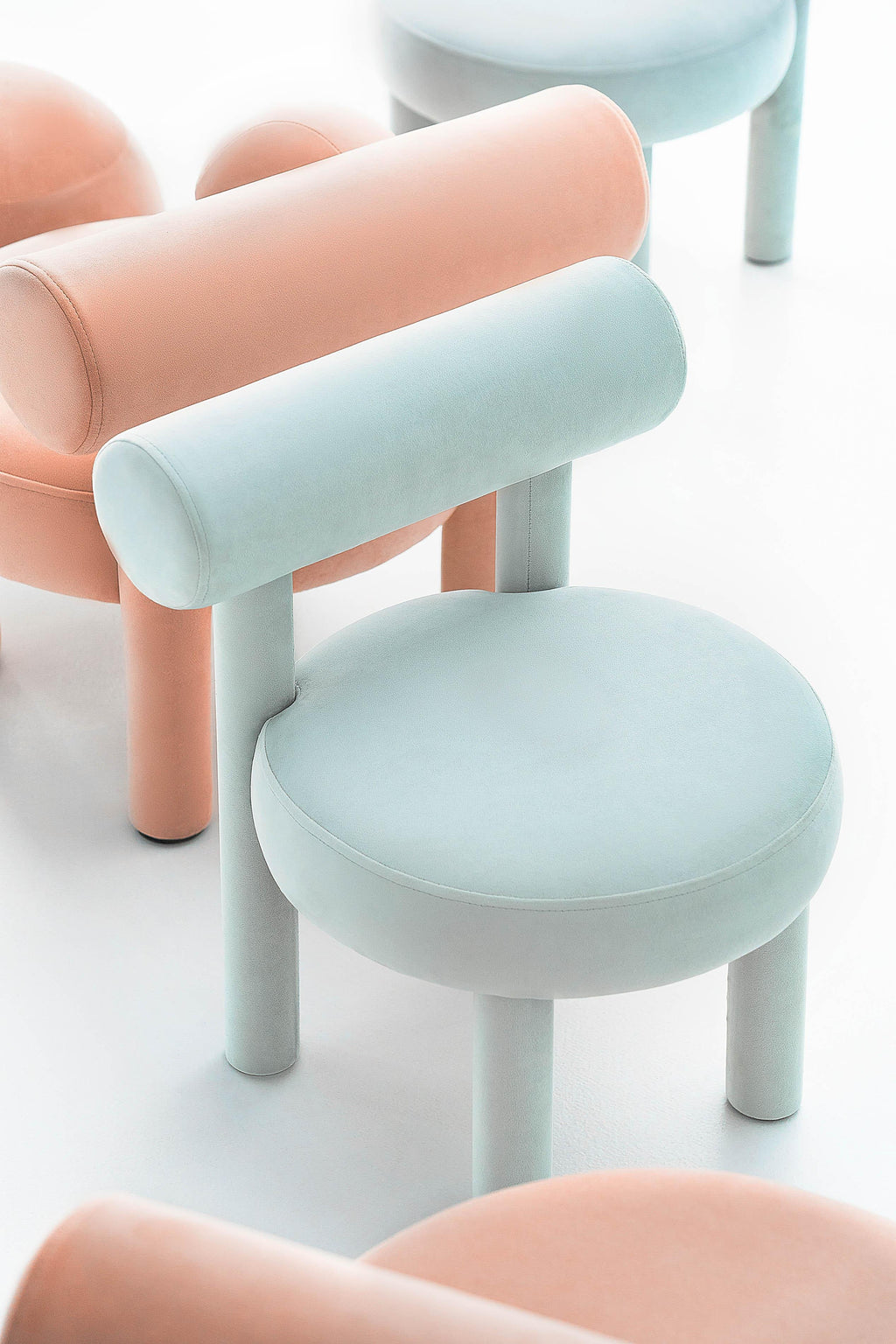 https://a.1stdibscdn.com/modern-baby-gropius-chair-cs1-for-kids-by-noom-for-sale-picture-10/f_42321/f_308112221665525209808/Baby_Gropius_25__master.jpg