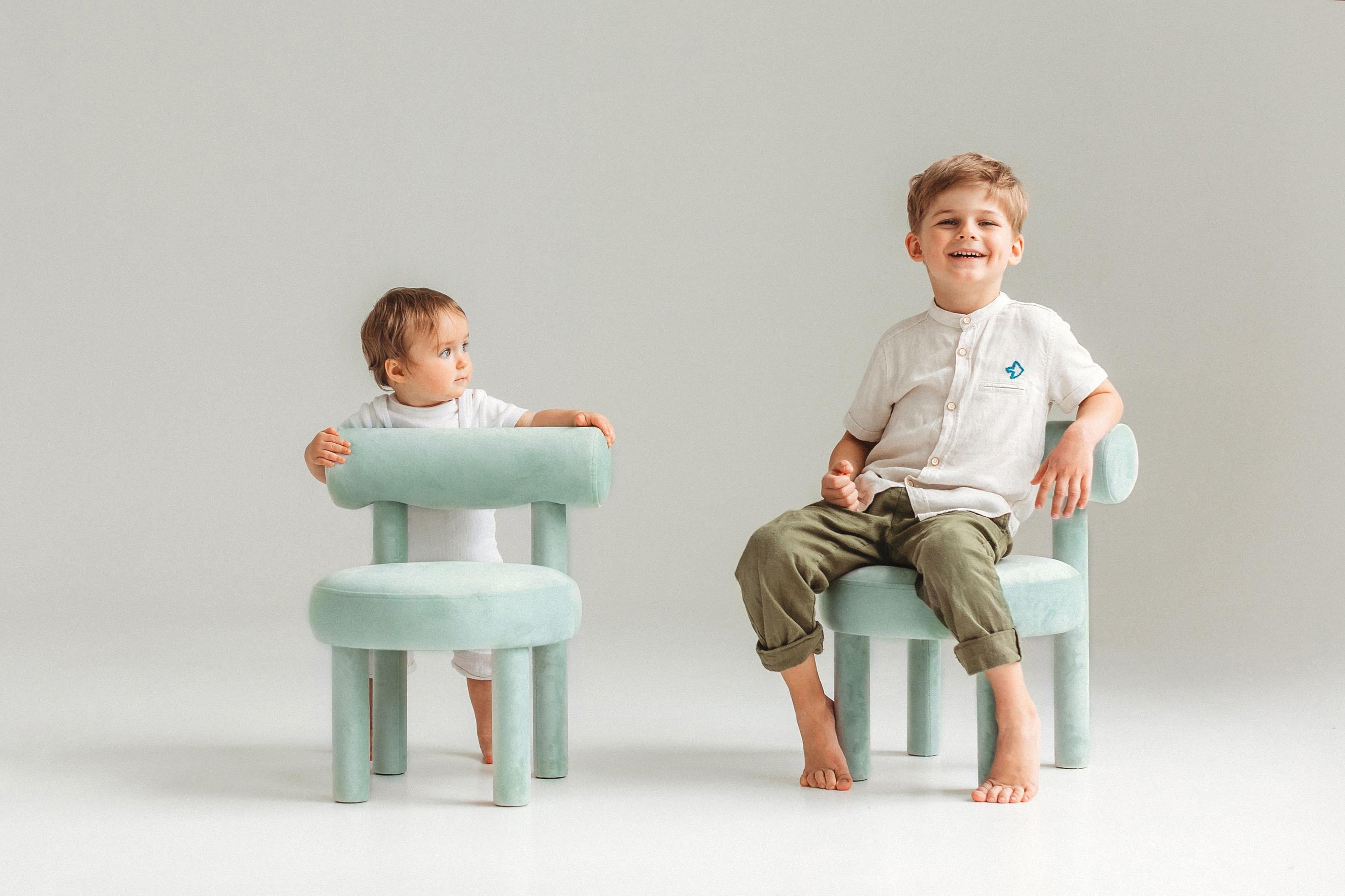 https://a.1stdibscdn.com/modern-baby-gropius-chair-cs1-for-kids-by-noom-for-sale-picture-5/f_42321/f_308112221665525352632/Baby_Gropius_Collction_41__master.jpg