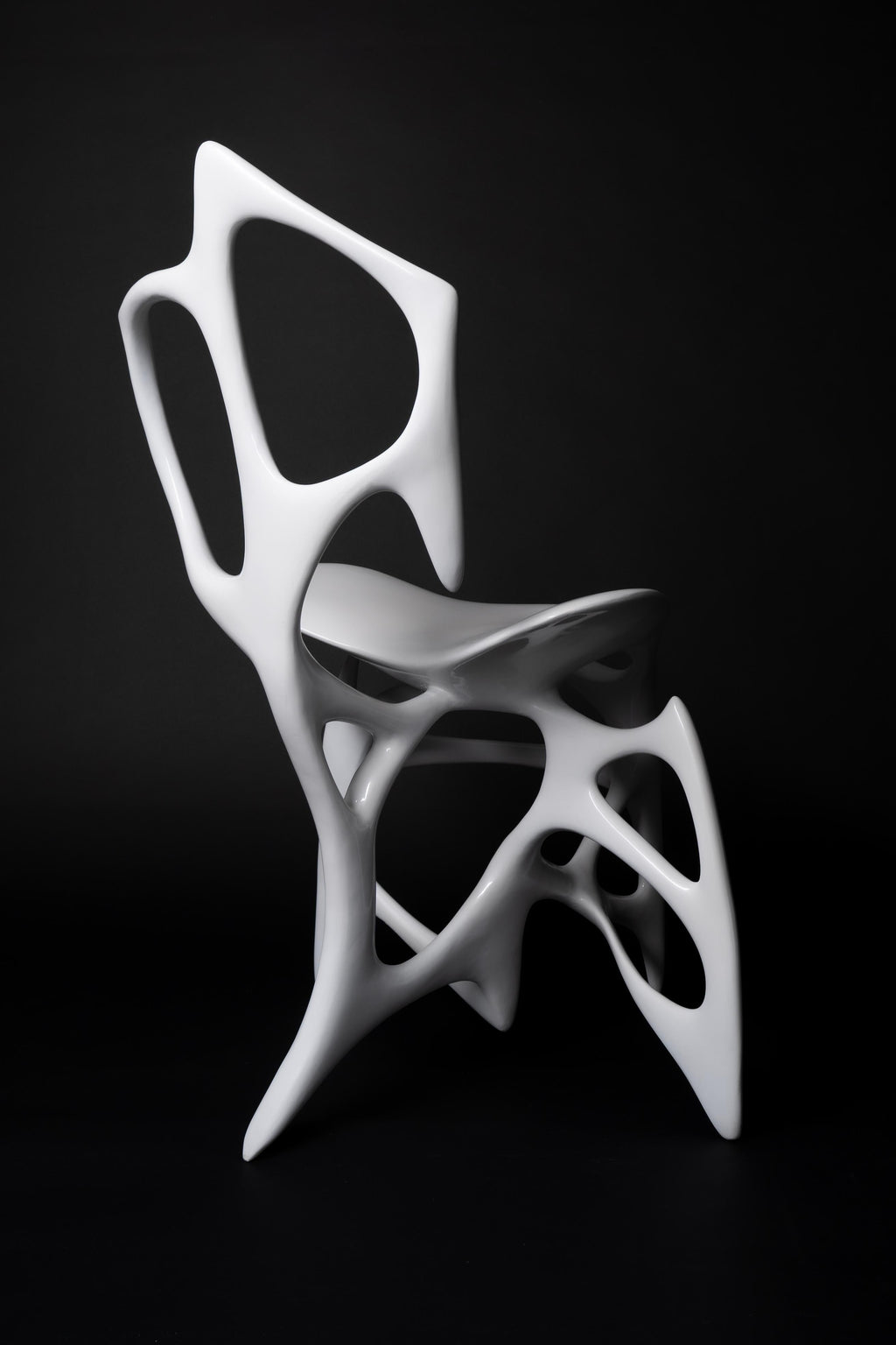 https://a.1stdibscdn.com/shining-red-ai-standard-gu-chair-by-duen-studio-for-sale-picture-4/f_12192/f_472456021761655140940/Back_R45__master.jpg