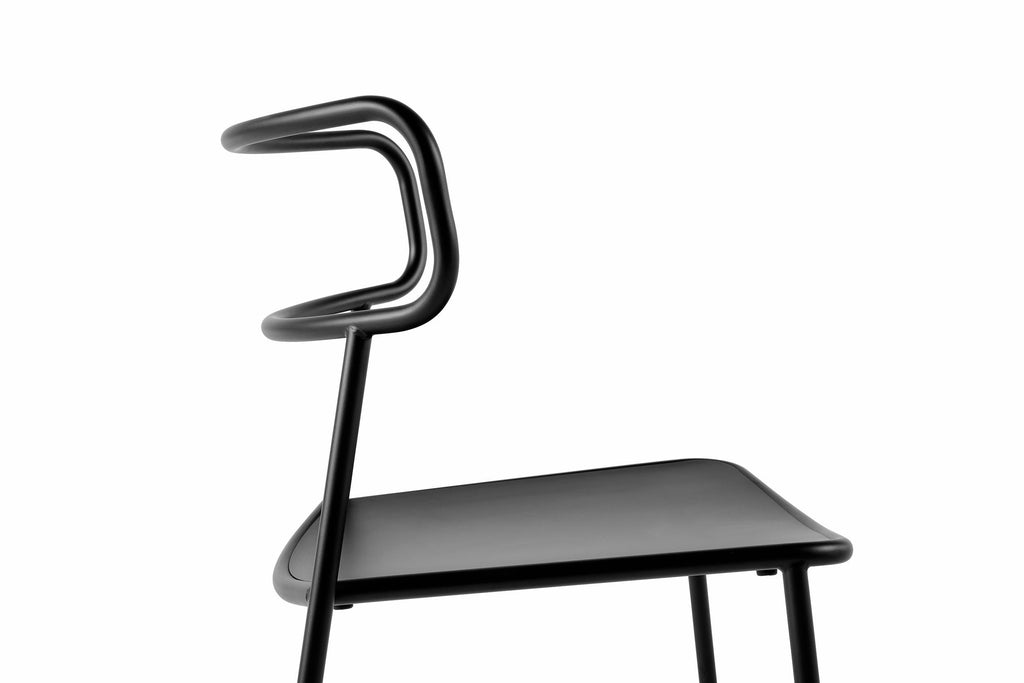 https://a.1stdibscdn.com/baleri-italia-paloma-outdoor-chair-in-red-steel-by-radice-orlandini-studio-for-sale-picture-13/f_37741/f_167985621742745533553/Baleri_Italia_Paloma_chair_OD104_2019_07_master.jpg