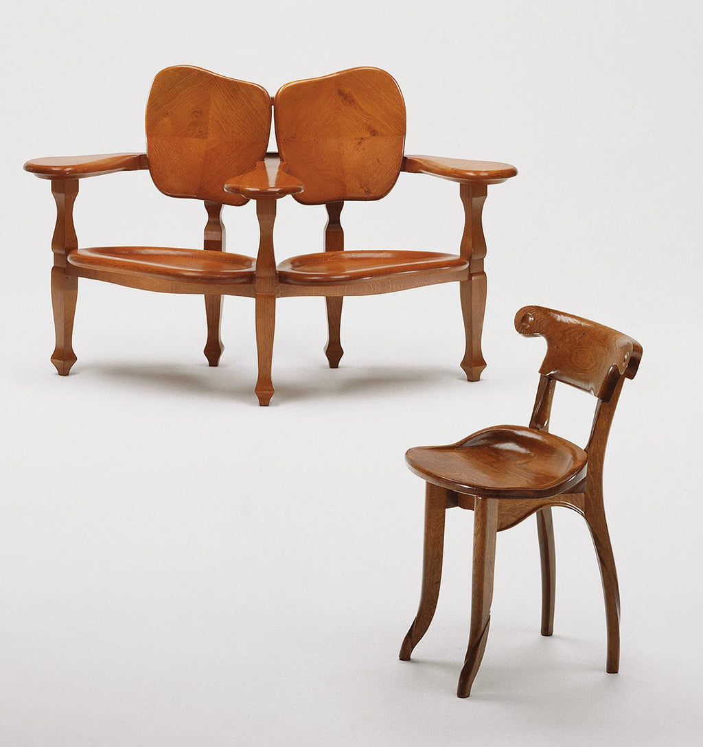 https://a.1stdibscdn.com/batllo-chair-by-antoni-gaudi-for-sale-picture-3/f_30483/f_239220621622019485959/Banco_Silla_Batllo__master.jpg