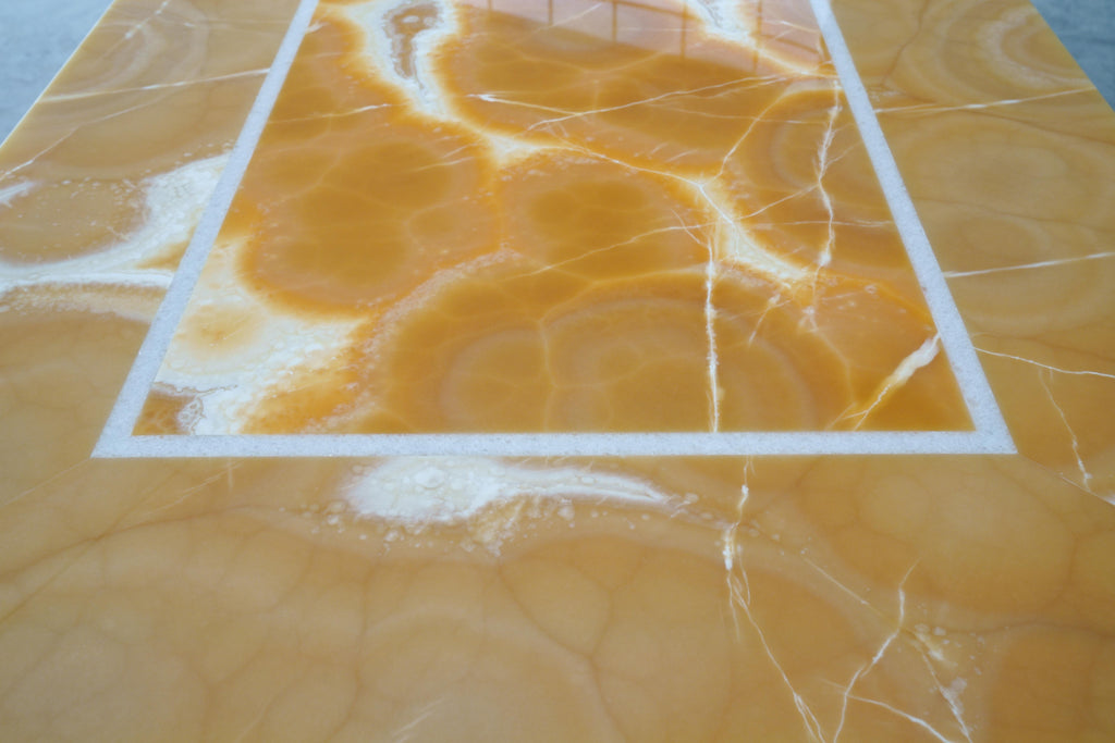 https://a.1stdibscdn.com/dining-table-orange-onyx-sculpture-mirror-steel-white-marble-inlay-made-in-italy-for-sale-picture-10/f_22003/f_321511221673366201494/Bangles_Stone_Orange_Onyx_Barberini_and_Gunnell_10_master.jpg