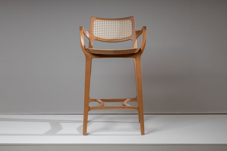 https://a.1stdibscdn.com/post-modern-stool-in-solid-wood-uphostery-back-and-seat-counter-or-bar-hight-for-sale-picture-2/f_35593/f_335521321680120356805/Banqueta_Aurora_palha_Mel_claro_Palha_Sextavada_Natural_2__org.jpg?width=768