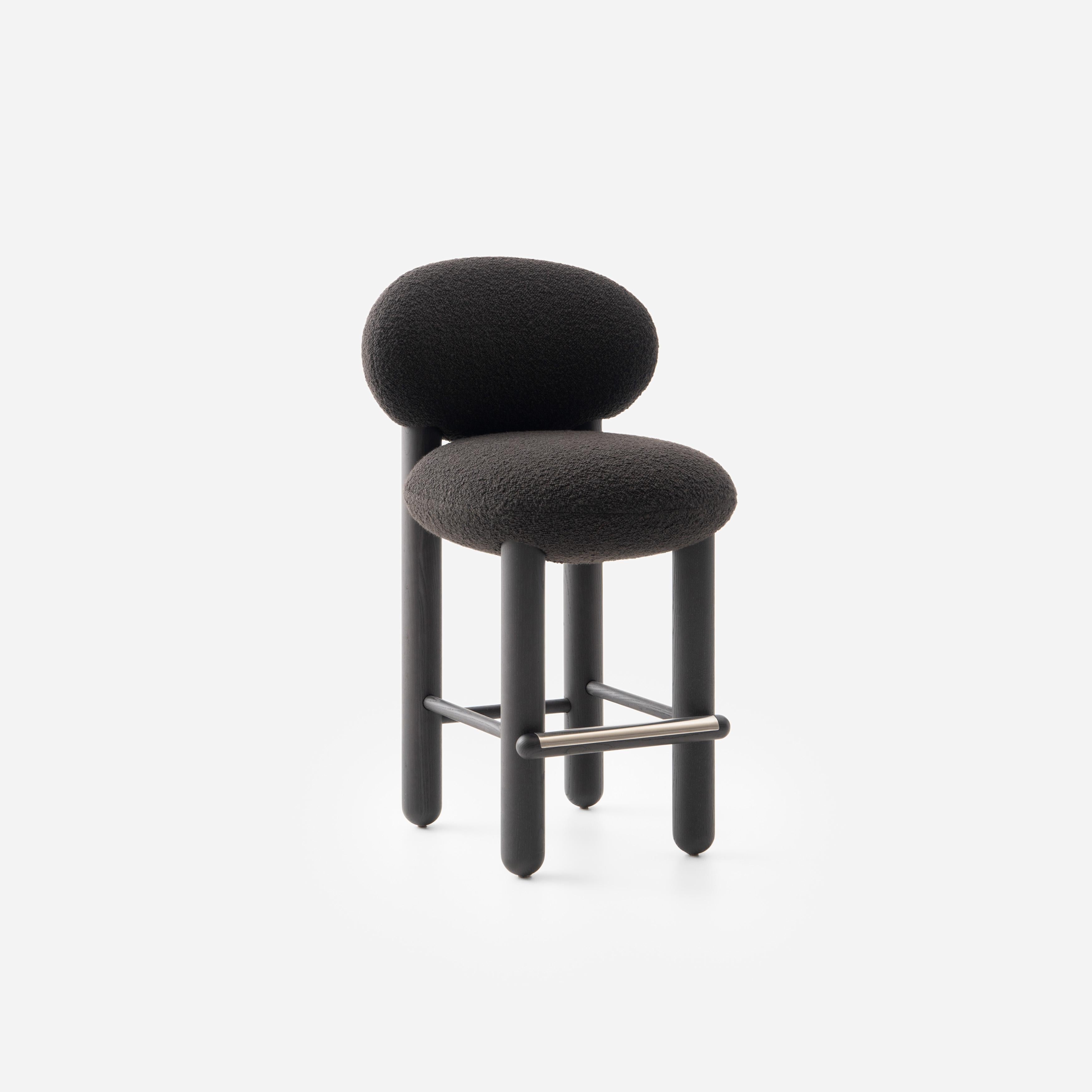 https://a.1stdibscdn.com/modern-counter-chair-flock-cs2-65-cm-with-wooden-legs-in-dedar-karakorum-by-noom-for-sale-picture-4/f_42321/f_426927421733957572890/Bar_and_Counter_Chairs_Flock_by_NOOM_35__master.jpg