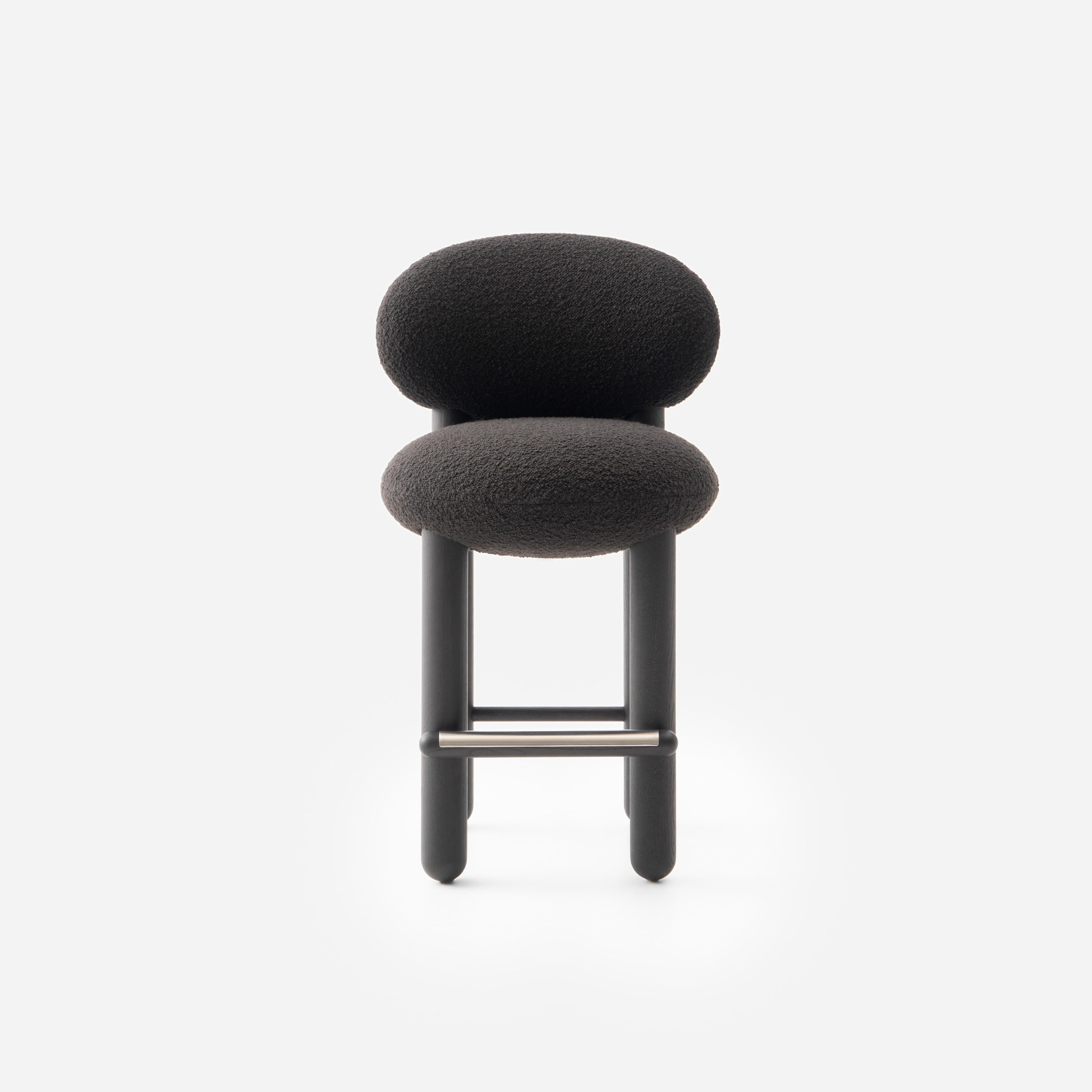 https://a.1stdibscdn.com/modern-counter-chair-flock-cs2-65-cm-with-wooden-legs-in-dedar-karakorum-by-noom-for-sale-picture-3/f_42321/f_426927421733957749125/Bar_and_Counter_Chairs_Flock_by_NOOM_41__master.jpg