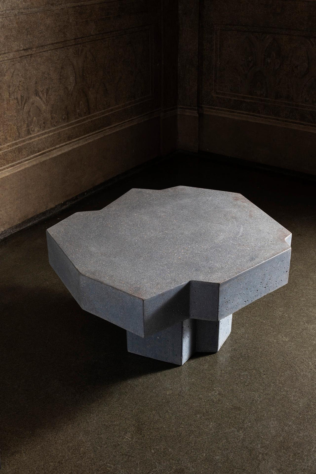 https://a.1stdibscdn.com/panarea-capsule-collection-basiluzzo-coffee-table-in-uhpc-cement-mortar-for-sale-picture-3/f_38941/f_468673321759234727998/Basiluzzo_design_Paolo_Cappello_x_FormaandCemento_ph_Serena_Eller_4__master.jpg
