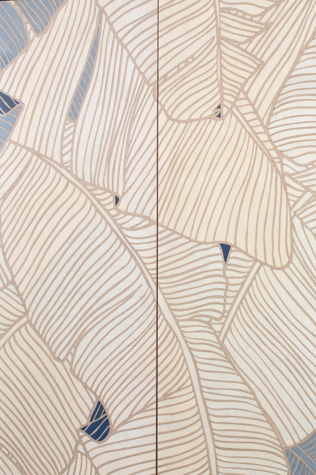 https://a.1stdibscdn.com/21st-century-basjoo-inlaid-bar-cabinet-in-white-and-blue-maple-hebanon-italy-for-sale-picture-6/4262612/f_305970321664299525721/Basjoo_dettaglio_2_pi_ravvicinato_master.jpg
