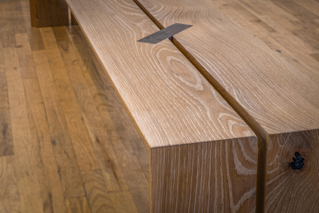 https://a.1stdibscdn.com/walnut-oak-butterfly-joinery-gallery-handmade-modern-minimal-bench-for-sale-picture-4/f_55692/f_356559521711909984469/Bench8_master.jpg