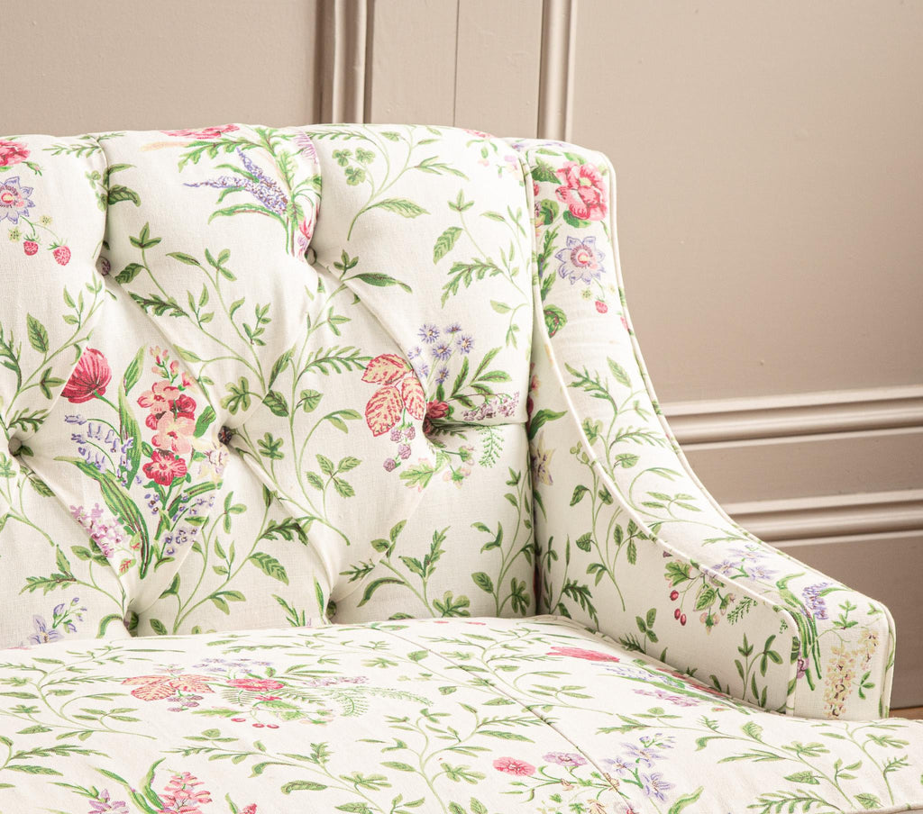 https://a.1stdibscdn.com/custom-sized-upholstered-hand-made-sofa-by-la-maison-london-for-sale-picture-6/f_23353/f_445964521744887762616/Bespoke_Sofa_white_016_2_master.jpg