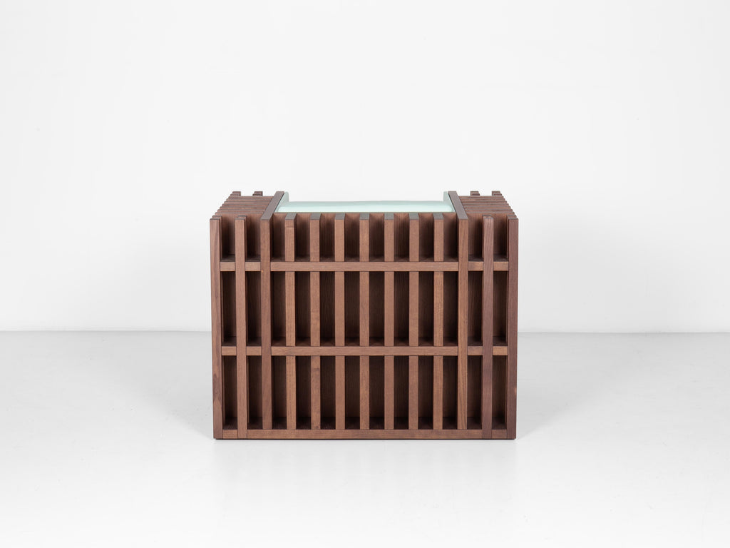 https://a.1stdibscdn.com/bibliochaise-by-giovanni-gennari-paradisoterrestre-edition-for-sale-picture-6/f_84302/f_441268221742476782877/Bibliochaise_wood_Giovanni_Gennari_Paradisoterrestre_05_master.jpg