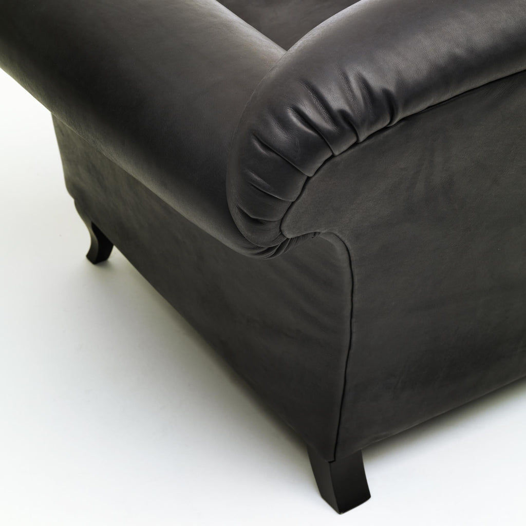 https://a.1stdibscdn.com/big-game-sofa-for-sale-picture-4/f_48381/1583937915120/Big_Game_4_master.jpg