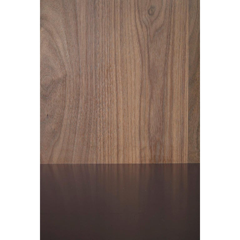 https://a.1stdibscdn.com/amuneals-blackened-stainless-steel-bar-for-sale-picture-7/f_28333/f_141938621553885420308/Blackened_Stainless_Bar_Detail_Wood_Backsplash_amuneal_nycshowroom_2019_0703_proof_master.jpg?width=768