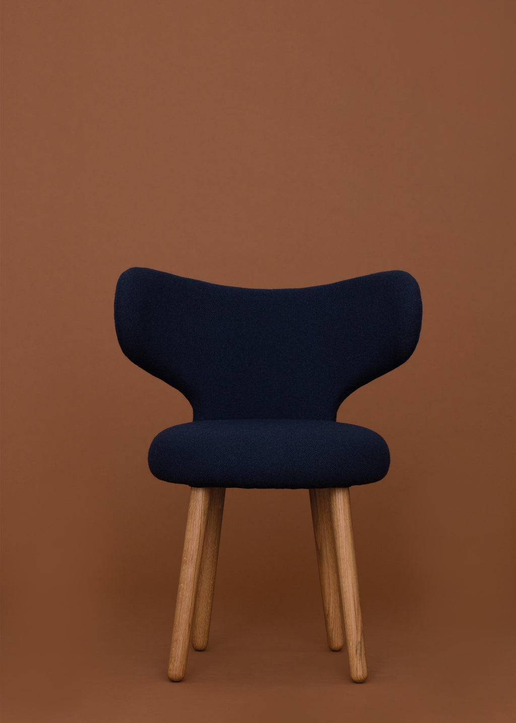 https://a.1stdibscdn.com/kvadrat-hallingdal-fiord-wng-chair-by-mazo-design-for-sale-picture-4/f_12192/f_325186421675175150761/Blue_2_master.jpg