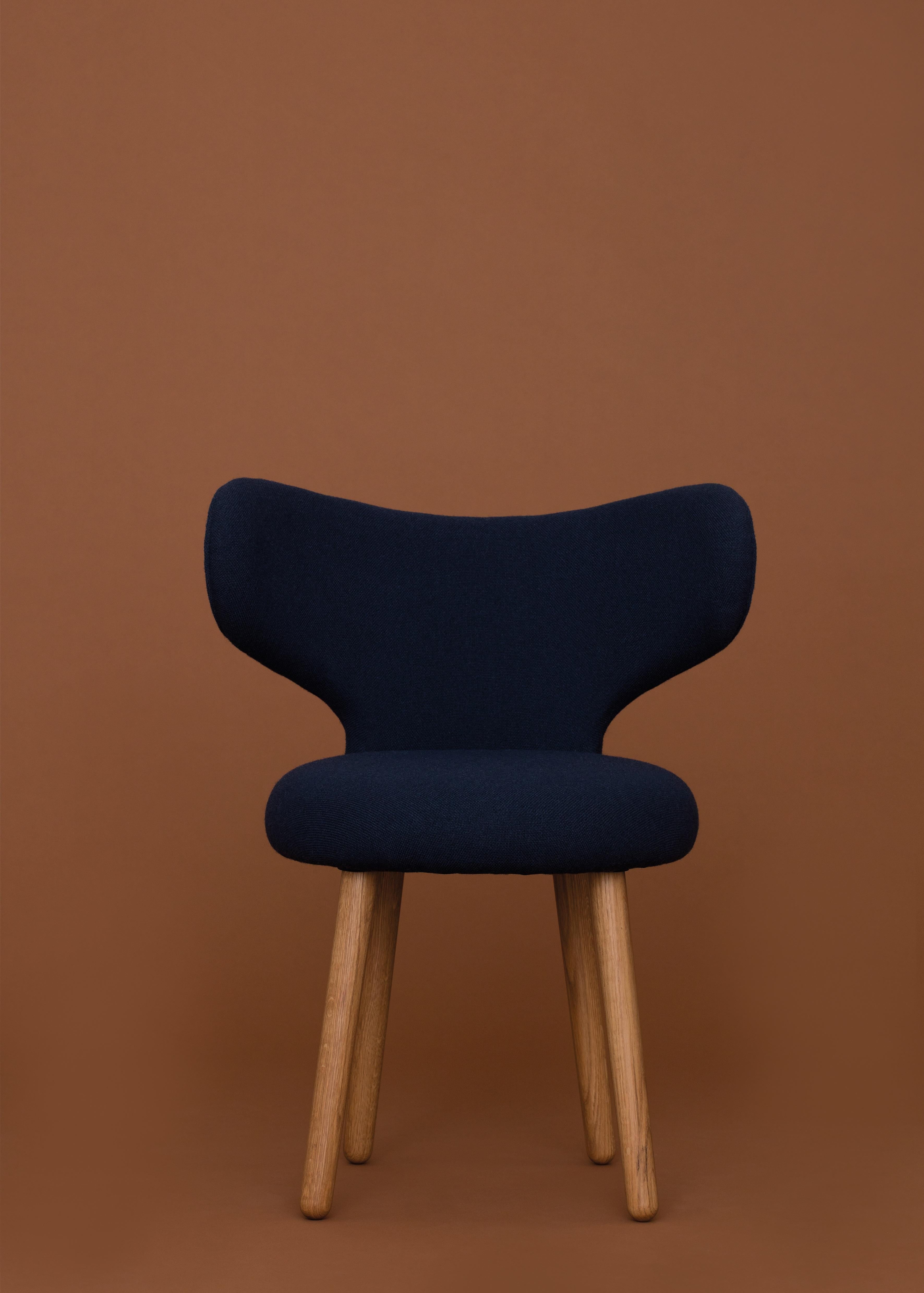 https://a.1stdibscdn.com/kvadrat-hallingdal-fiord-wng-chair-by-mazo-design-for-sale-picture-4/f_12192/f_325186421675175150761/Blue_2_master.jpg