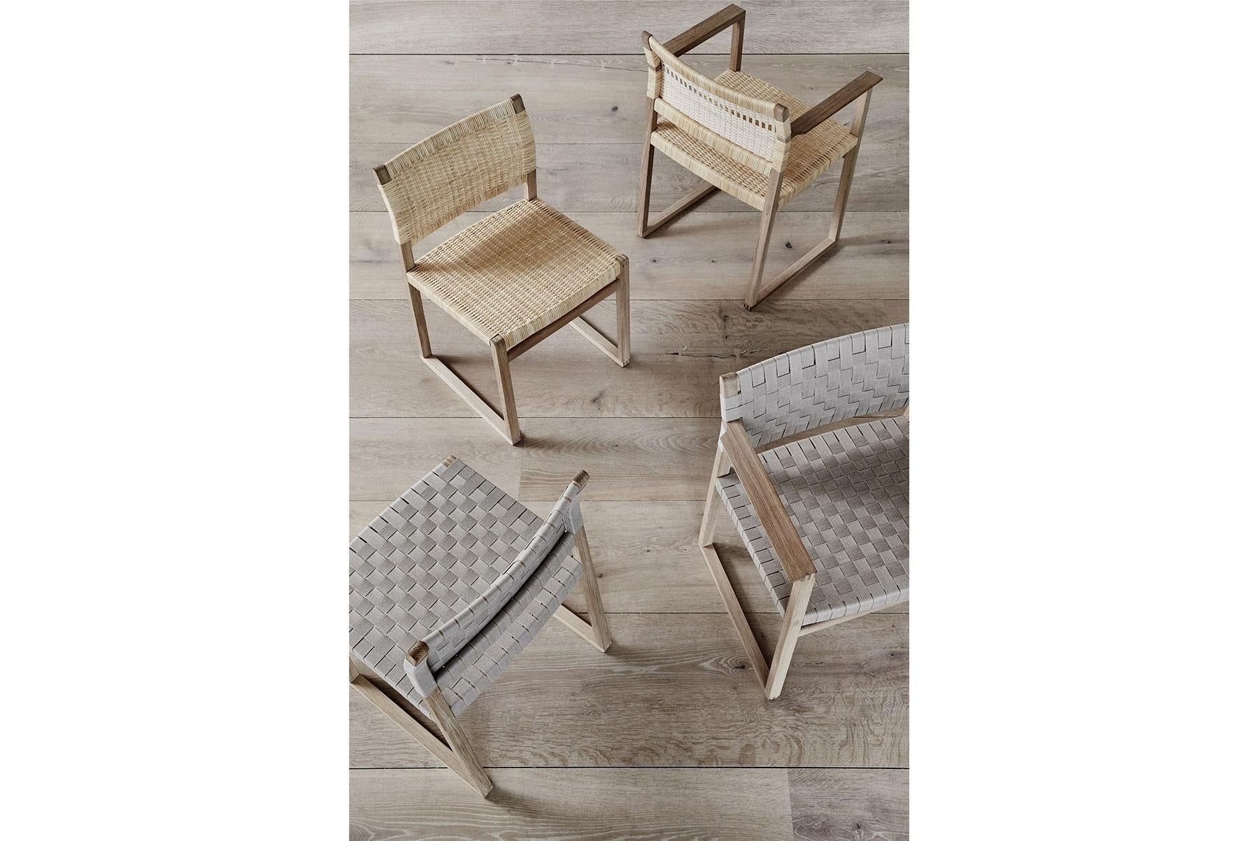 https://a.1stdibscdn.com/bm-62-brge-mogensen-62-armchair-for-sale-picture-6/f_13532/f_232957121617882686829/Bm_62_B_rge_Mogensen_62_Armchair_5_master.jpg
