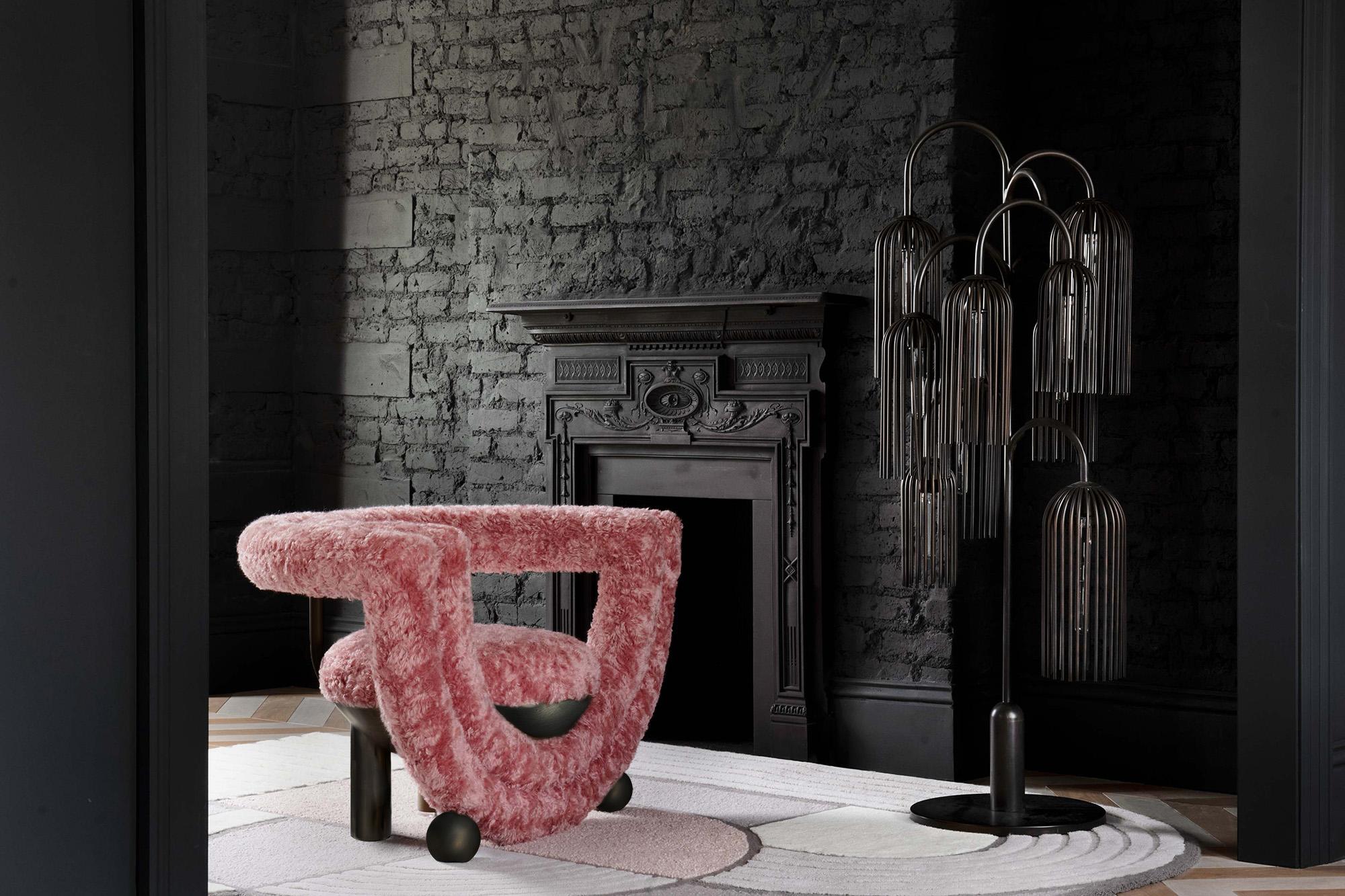 https://a.1stdibscdn.com/kissing-armchair-by-lara-bohinc-in-bronze-metal-and-furry-rose-fabric-in-stock-for-sale-picture-9/f_19173/f_254440021681991660899/Bohinc_Studio_Kissing_Armchair_and_Willow_Light_photo_by_R_Reid_for_website_landing_page_jpeg_master.jpg