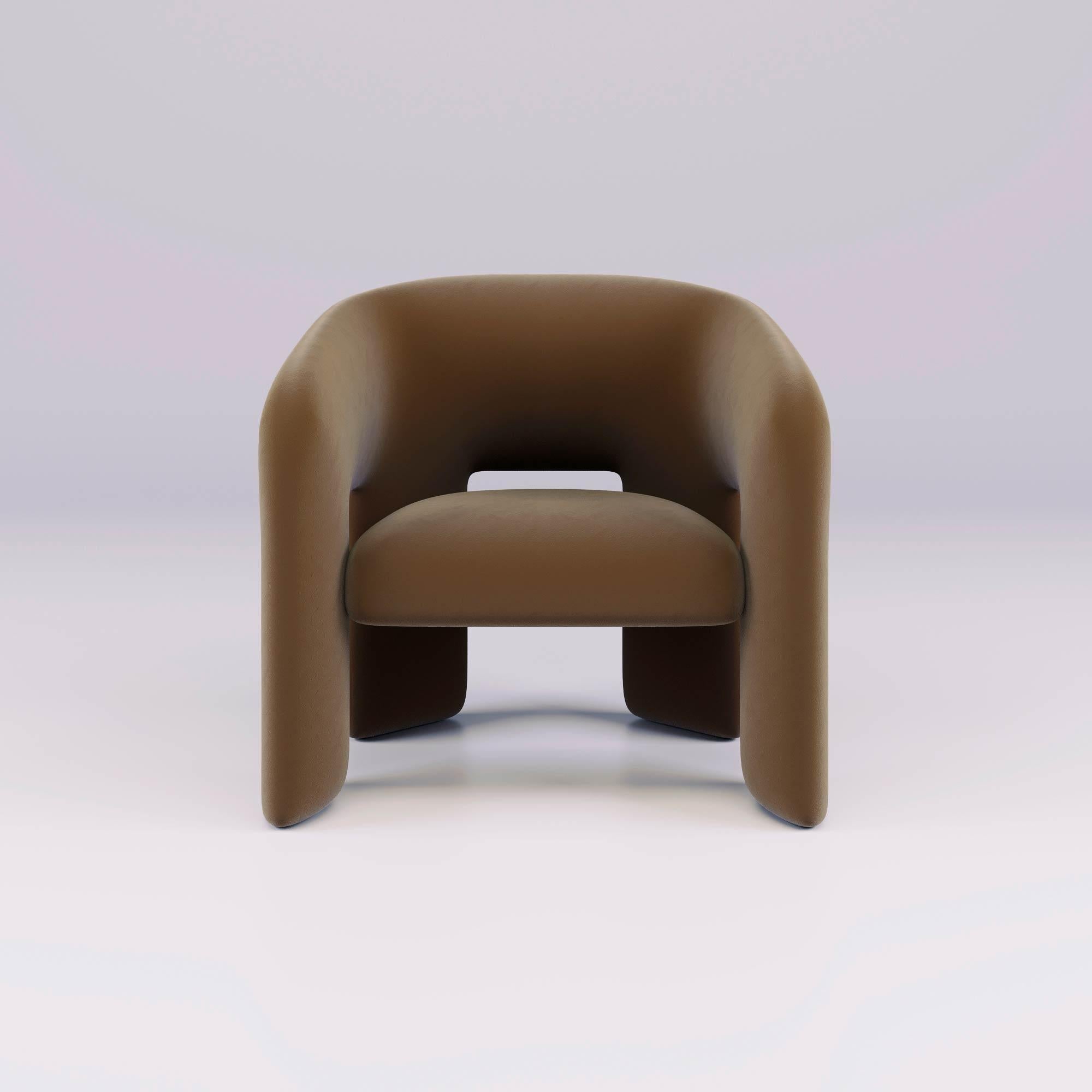 https://a.1stdibscdn.com/bold-armchair-azimut-101-for-sale-picture-2/f_95332/f_379132221706280817727/Bold_armchair_front_azimut_101_master.jpg