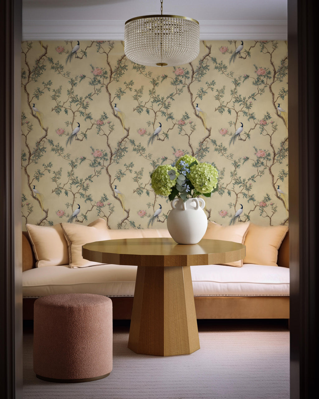 https://a.1stdibscdn.com/ondara-fluted-dining-foyer-table-by-christiane-lemieux-for-sale-picture-3/f_69542/f_481553821767299289266/Botanical_Gold_wallpaper_ondara_48_dining_table_sophie_stool_amphora_vase_bellecour_24_chand_master.jpg