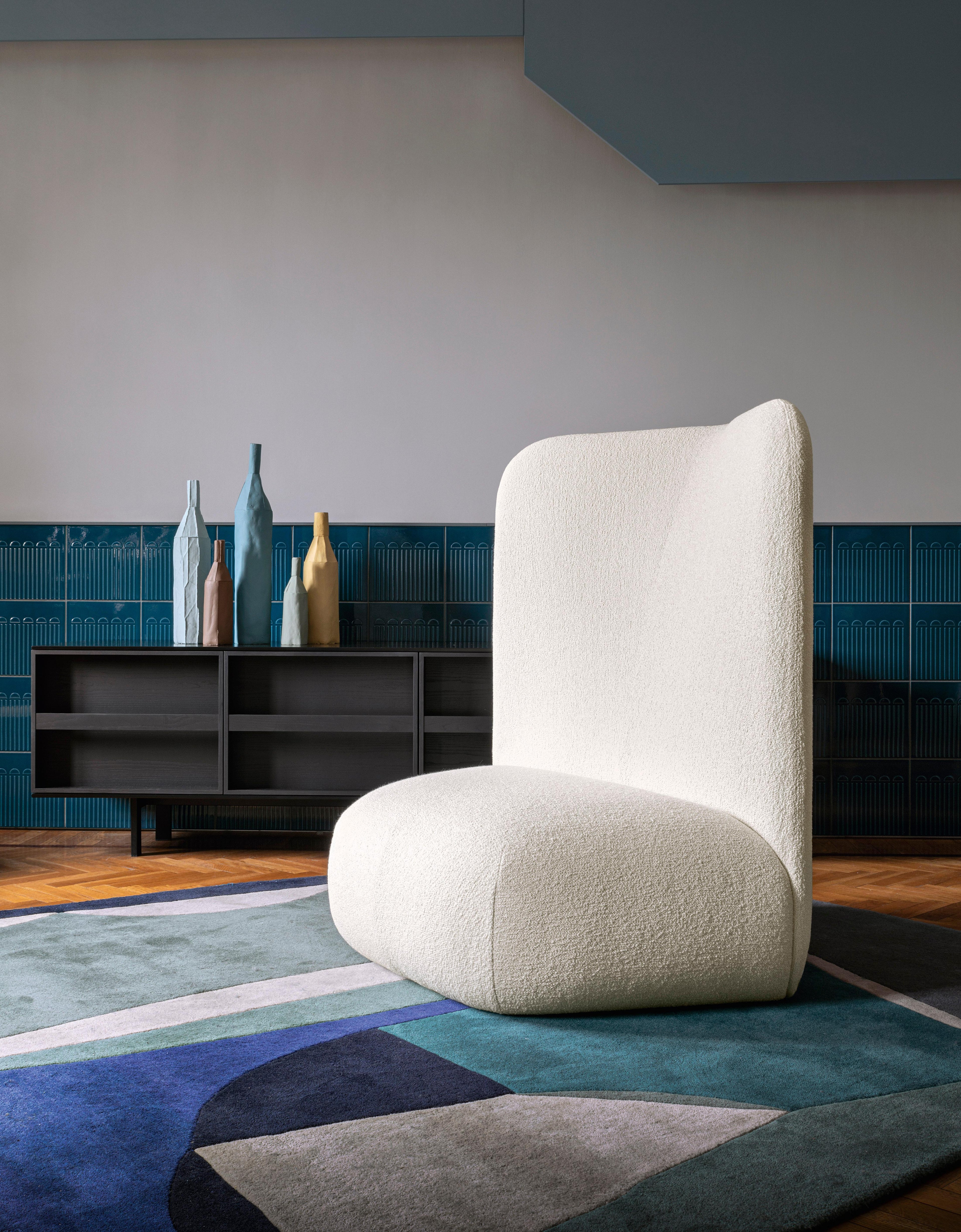 https://a.1stdibscdn.com/botera-high-chair-in-upholstery-by-e-ggs-for-sale-picture-4/12330573/f_178340911580878712538/Botera_Sofas_4_master.jpg