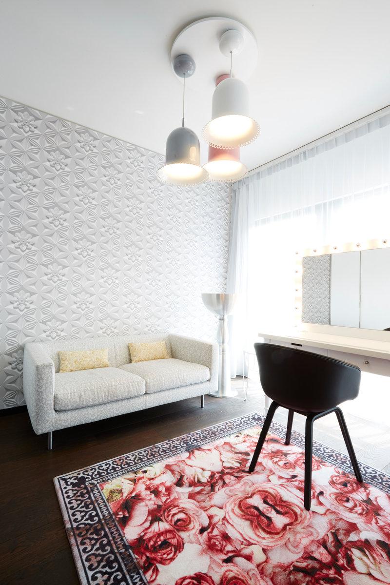 https://a.1stdibscdn.com/moooi-boutique-3-seat-sofa-in-hallingdal-65-723-upholstery-with-pawn-legs-for-sale-picture-4/22569652/f_271080221643348189299/Boutique_Sofa_3_master.jpg