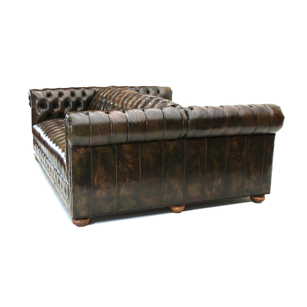 https://a.1stdibscdn.com/custom-double-sided-chesterfield-sofa-for-sale-picture-5/f_8038/f_232895121617830812075/Brown_Double_figured_Leather_copy_master.jpg