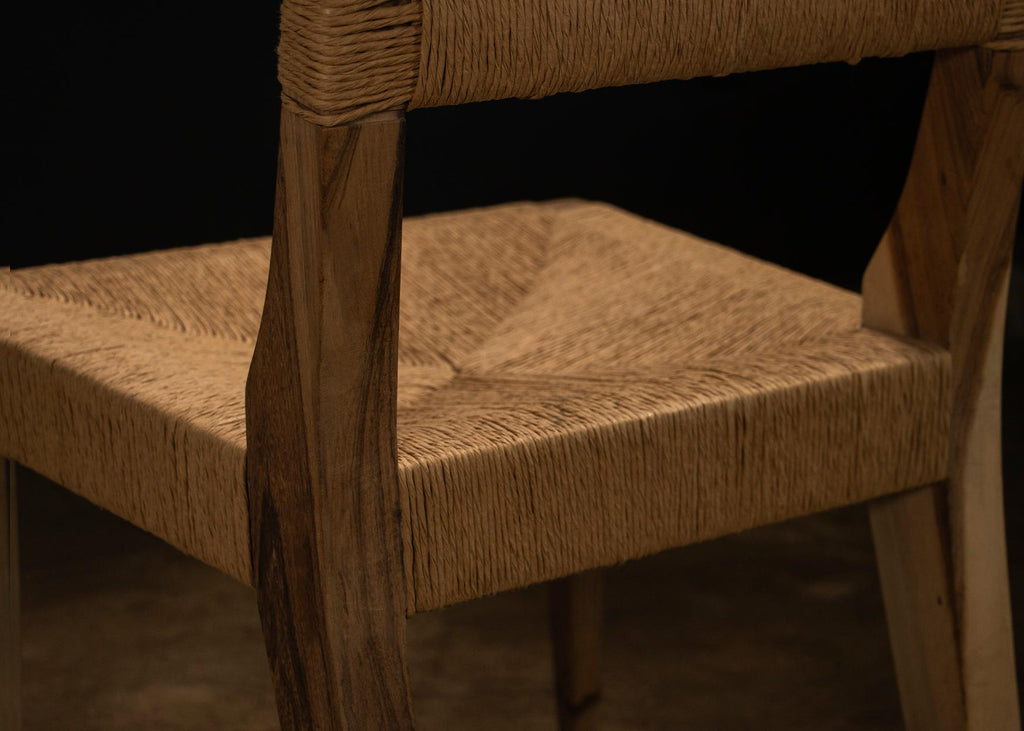 https://a.1stdibscdn.com/modern-woven-dining-chair-in-solid-wood-by-costantini-bruno-intreccio-in-stock-for-sale-picture-13/f_25173/f_404380221719929351078/Bruno_Intreccio_Chair_230104_08_by_Costantini_11_master.jpg