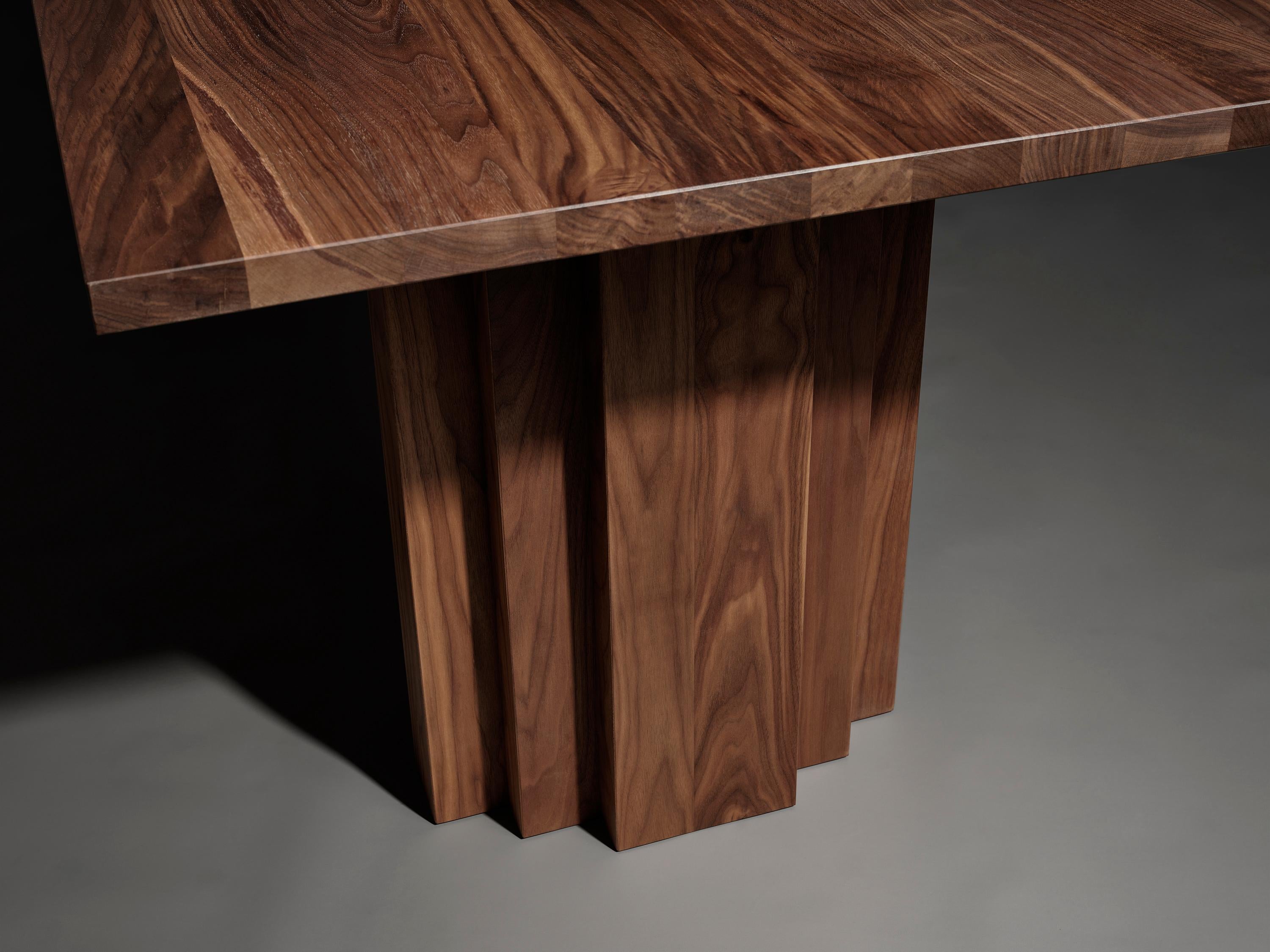 https://a.1stdibscdn.com/dining-table-sculptural-design-solid-natural-light-oak-brut-slim-by-mokko-for-sale-picture-10/f_89302/f_490451121772465545742/Brut_Slim_Table_Walnut_detail_view_photo_by_Thomas_van_Schaik_master.jpg