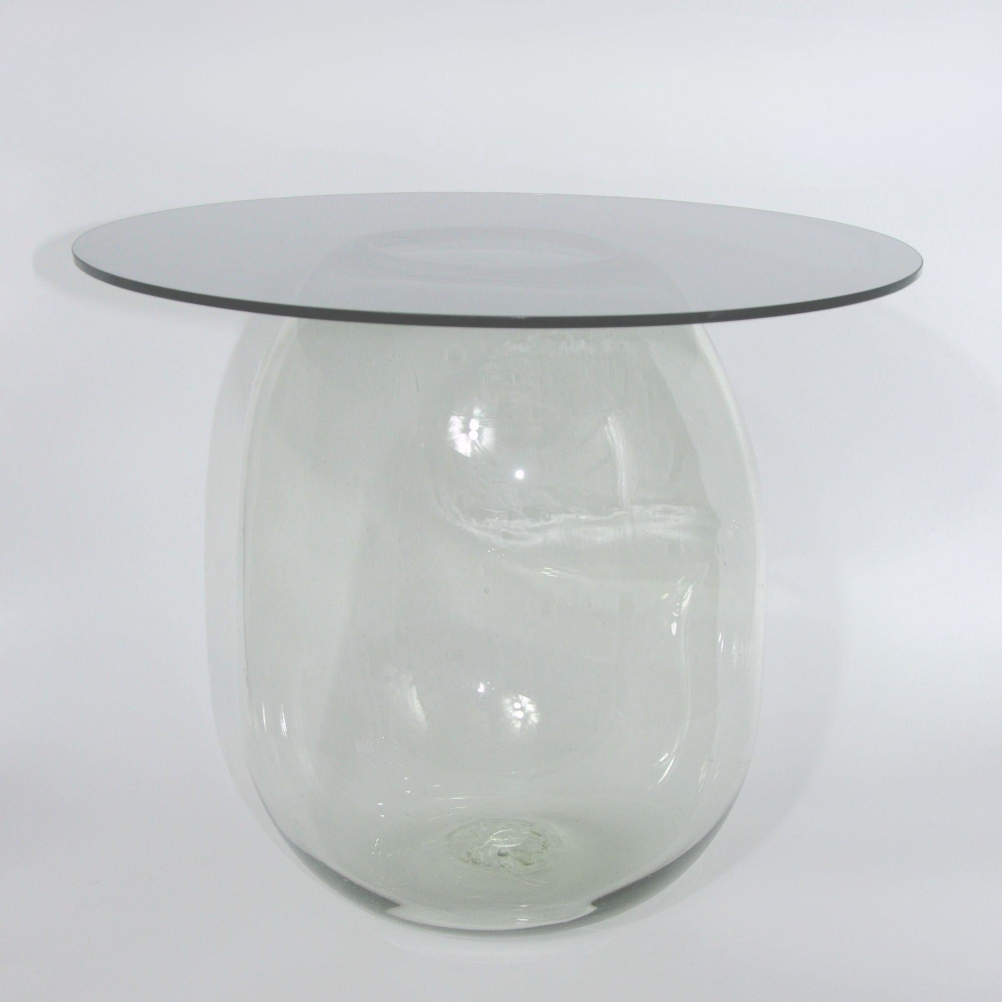 https://a.1stdibscdn.com/bubble-glass-side-table-for-sale-picture-3/f_69682/f_483252721768414410878/Bubble_Glass_Side_Table1_master.jpg