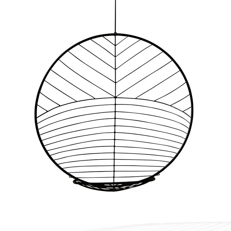https://a.1stdibscdn.com/sun-bubble-hanging-swing-chair-modern-steel-in-outdoor-black-21st-century-for-sale-picture-2/f_32773/f_211741921603789258293/Bubble_Hanging_Chair_Studio_Stirling_STAR_master.jpg?width=768