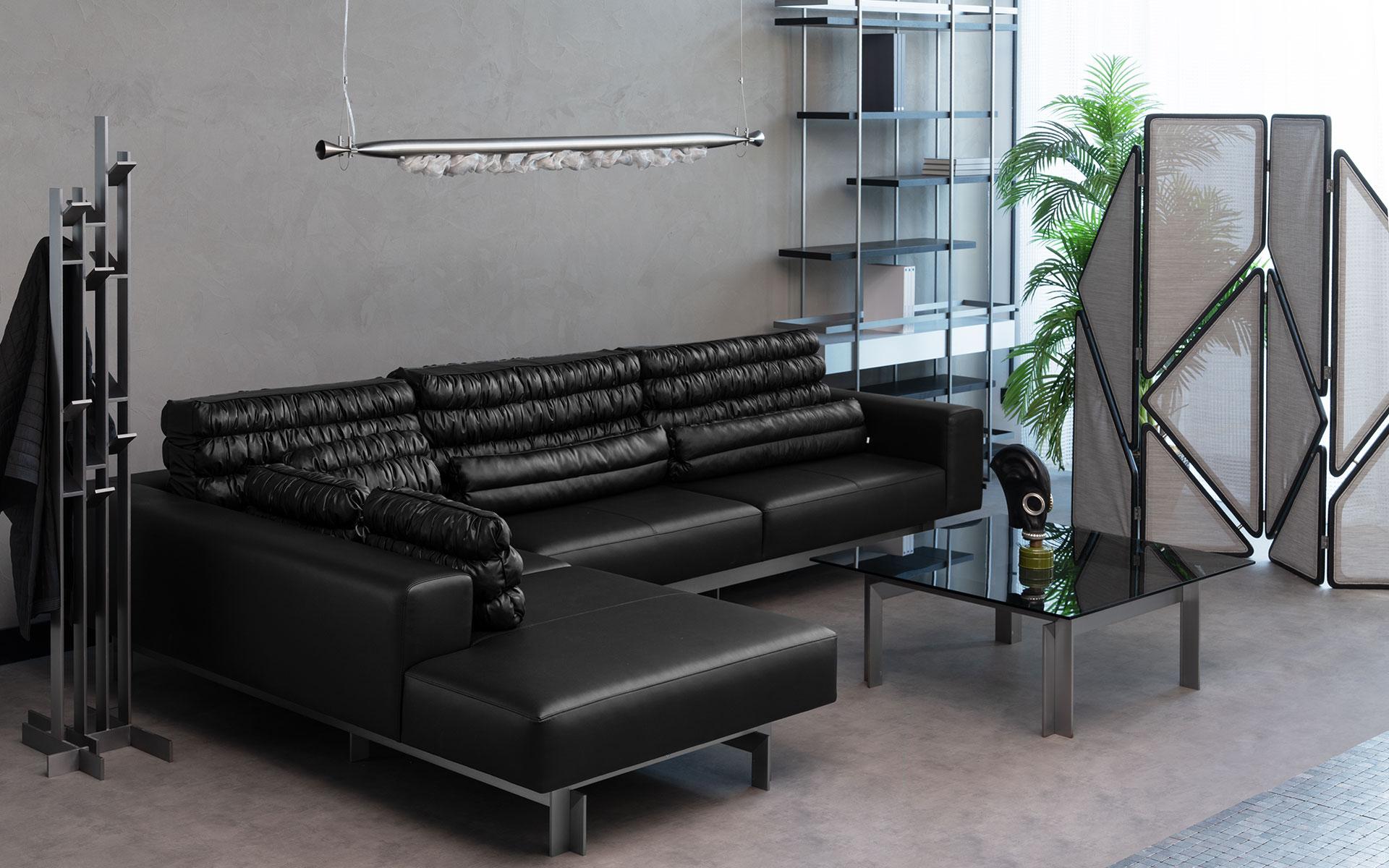 https://a.1stdibscdn.com/buredo-corner-modern-sofa-in-faux-black-leather-with-metal-legs-for-sale-picture-15/f_62262/f_474153621762461573034/Buredo_L_Kanepe_buredo_orta_sehpa_ask_l_k_naifu_raf_sistemi_genshi_ayd_nlatma_flap_paravanDSN02660_20251103_master.jpg