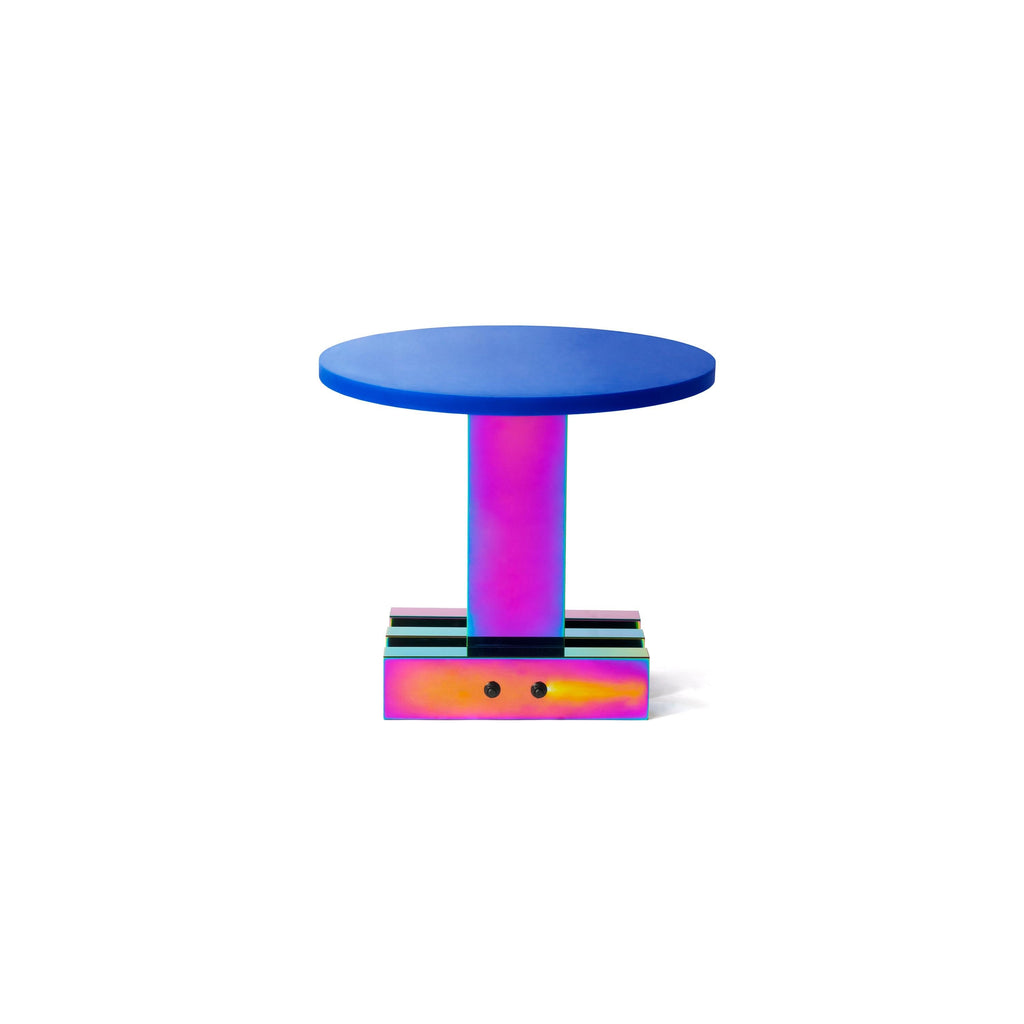 https://a.1stdibscdn.com/contemporary-side-table-hot-collection-gradient-stainless-steel-for-sale-picture-2/f_31233/f_152373611561575692598/Buzao_Hot_Table_Small_Savannah_Bay_Gallery_2_master.jpg