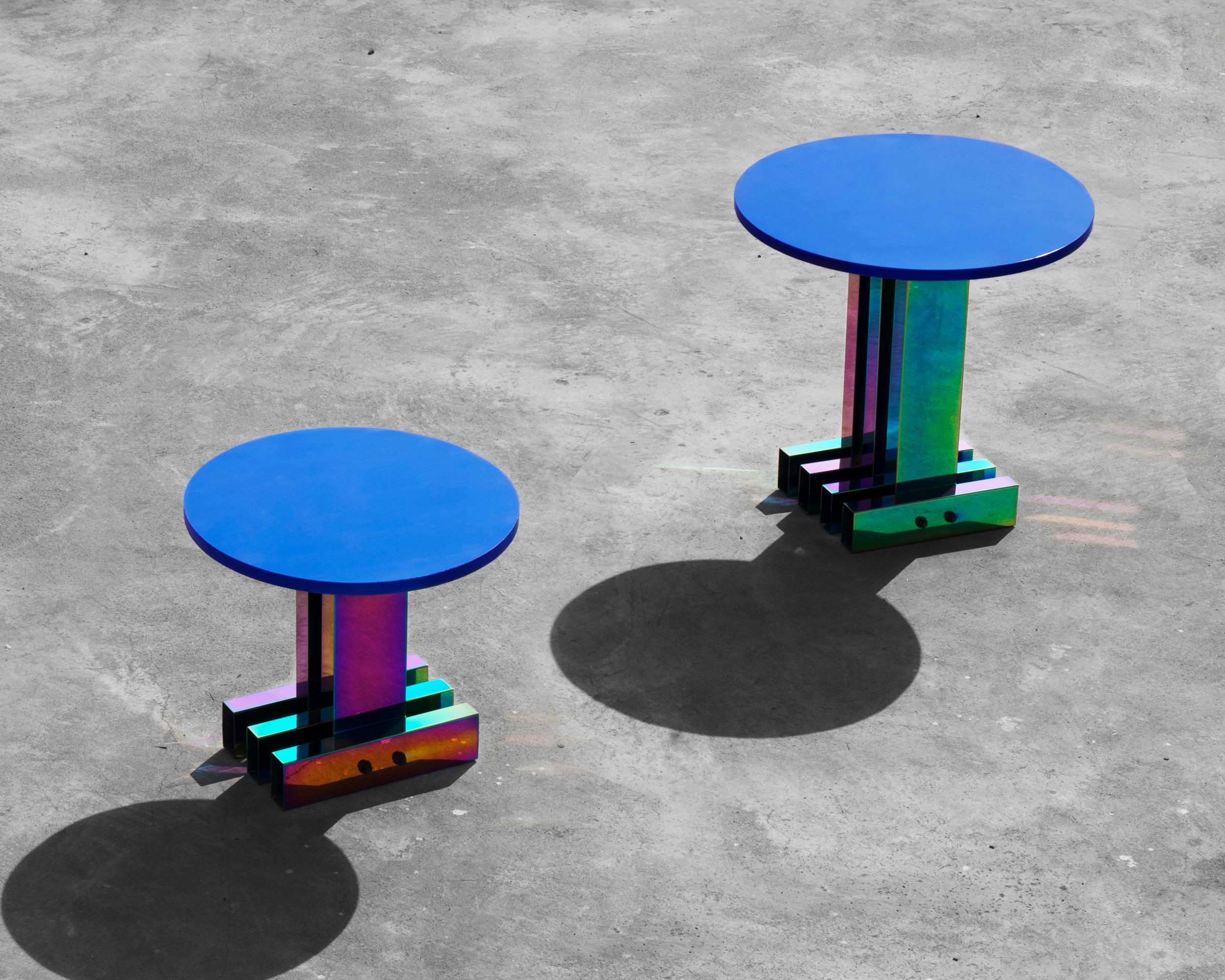 https://a.1stdibscdn.com/contemporary-side-table-hot-collection-gradient-stainless-steel-for-sale-picture-6/f_31233/f_152373611561575700777/Buzao_Hot_Tables_Savannah_Bay_Gallery_master.jpg