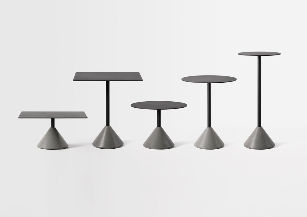 https://a.1stdibscdn.com/round-dining-table-ding-made-of-concrete-and-aluminum-white-for-sale-picture-7/f_31233/f_170324821574771311506/C239051_C239052_C239053_C239054_C239055_master.jpg