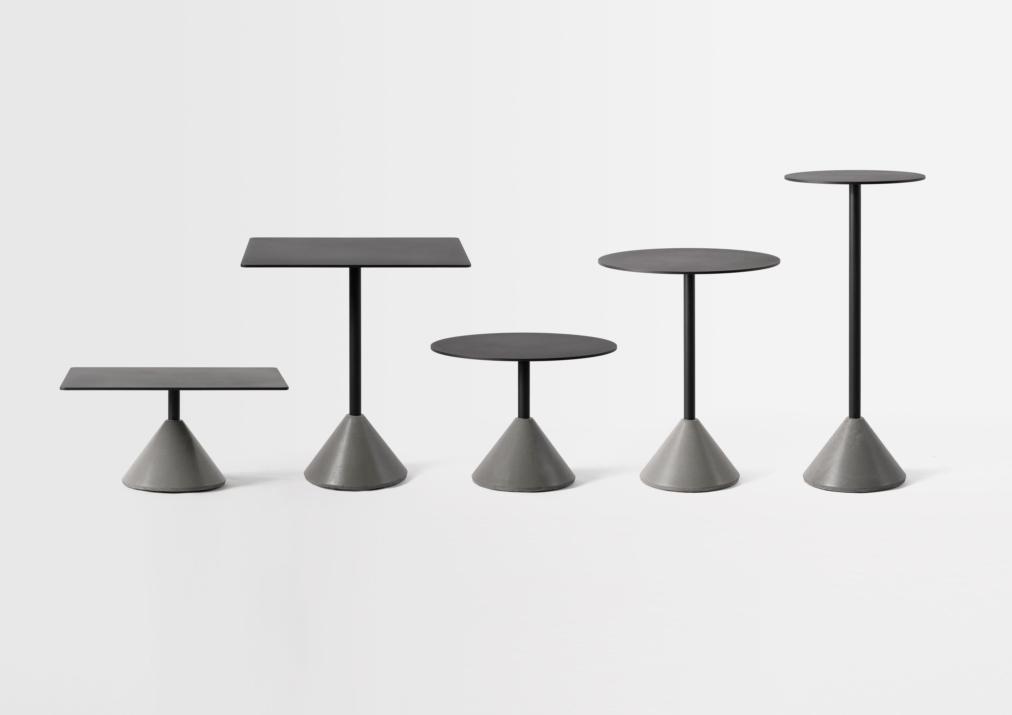 https://a.1stdibscdn.com/round-dining-table-ding-made-of-concrete-and-aluminum-white-for-sale-picture-7/f_31233/f_170324821574771311506/C239051_C239052_C239053_C239054_C239055_master.jpg
