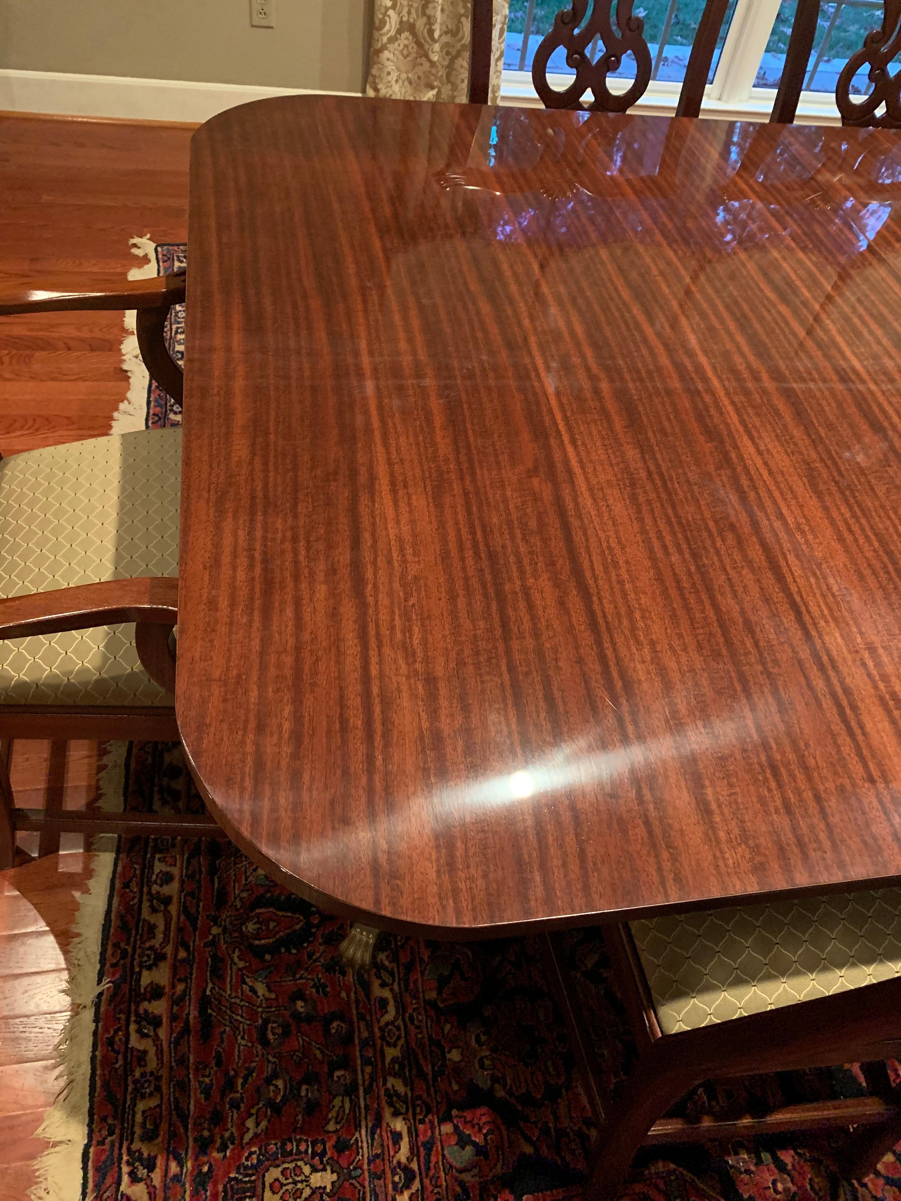 https://a.1stdibscdn.com/custom-ribbon-mahogany-georgian-style-dining-table-by-leighton-hall-for-sale-picture-10/f_44162/f_171923811576074113098/C459B914_C180_4800_8AD3_1574300961727_master.jpeg