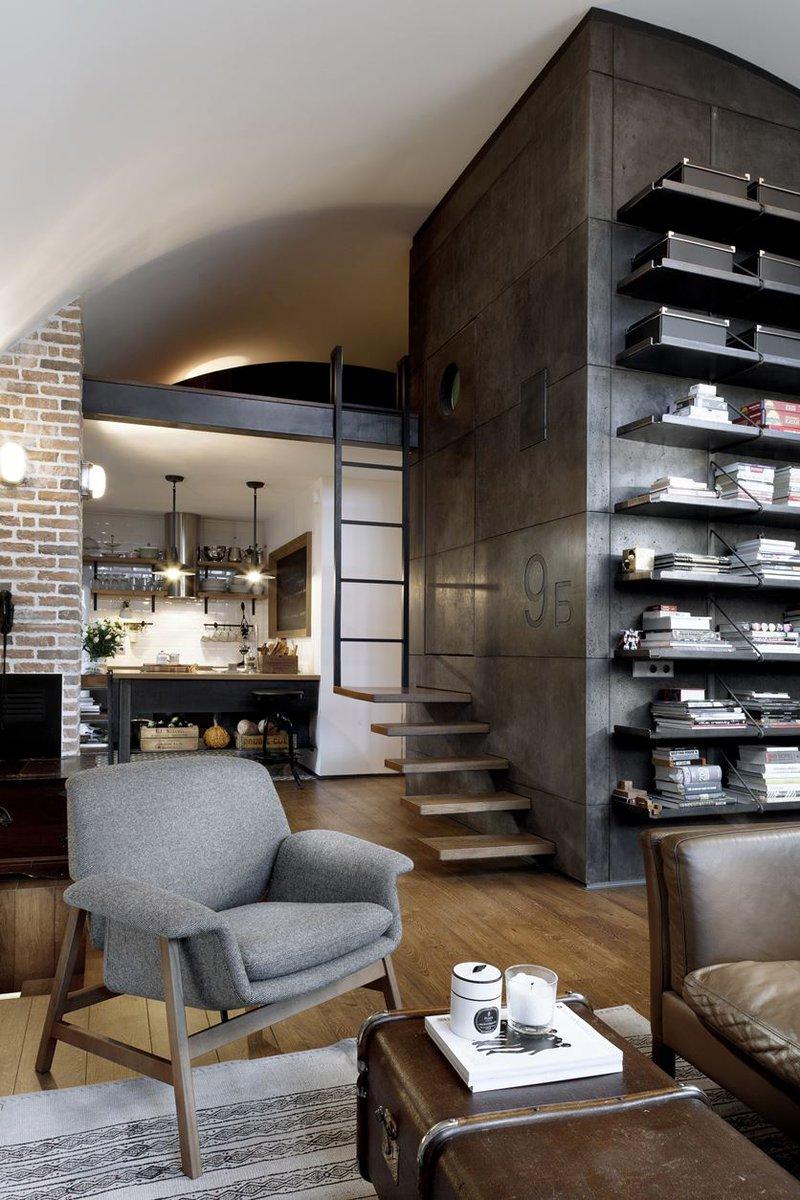 https://a.1stdibscdn.com/tacchini-agnese-armchair-designed-by-gianfranco-frattini-for-sale-picture-4/f_44652/f_215434921606163427860/C5dmwAGWYAgHWFb_master.jpg