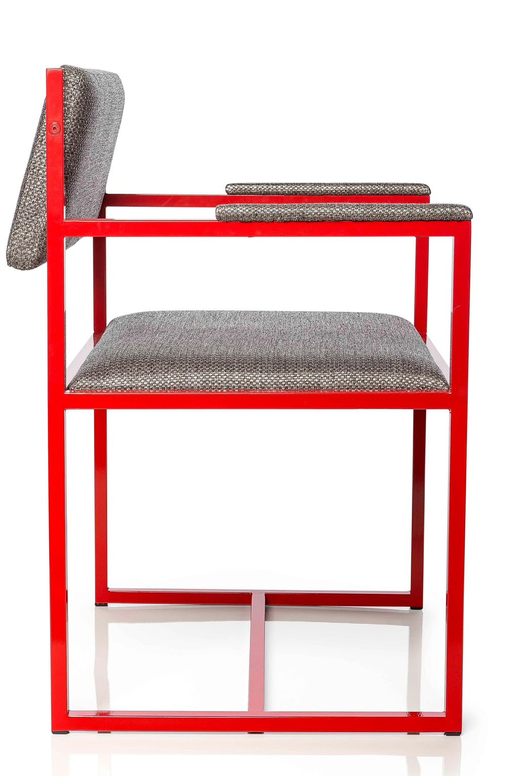 https://a.1stdibscdn.com/modern-style-gaia-chair-from-tiago-curioni-for-sale-picture-4/f_31871/f_182027911584468810003/CADEIRA_GAIA_4_master.jpg