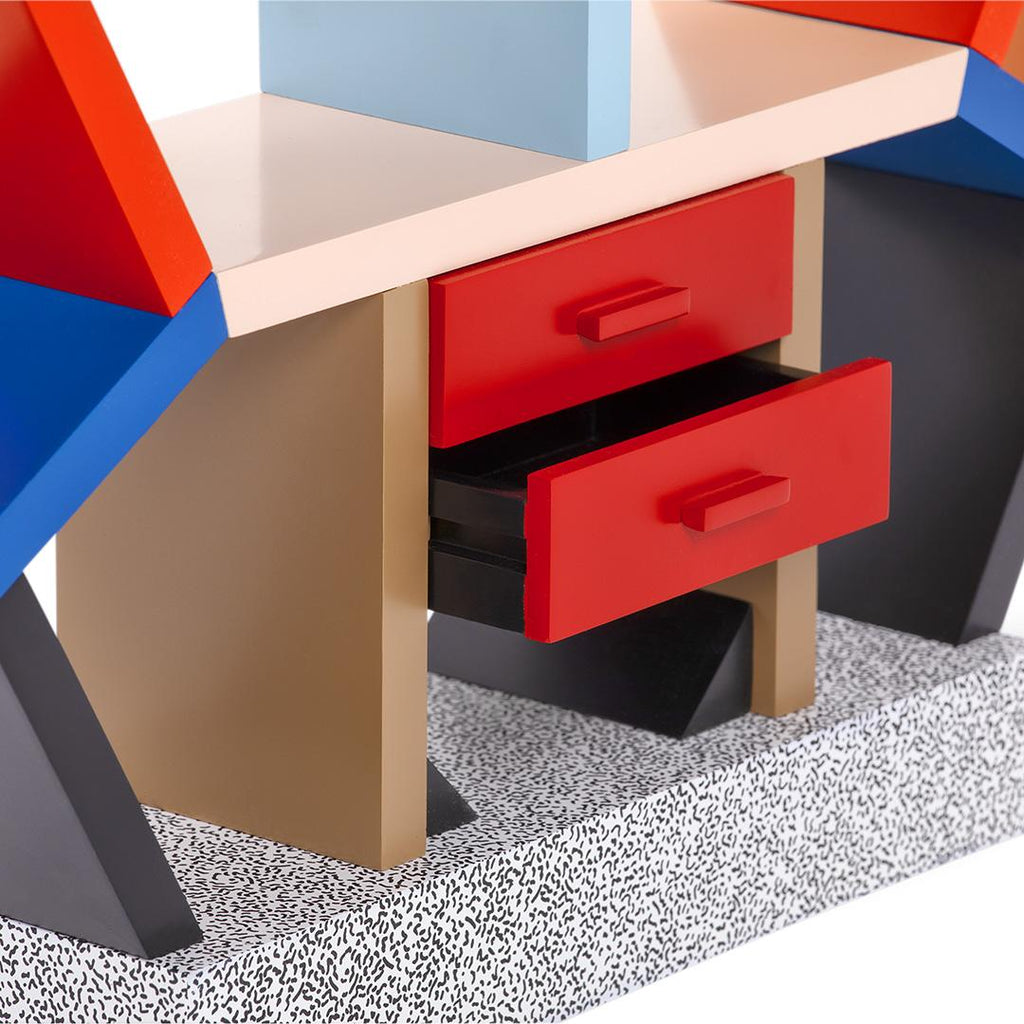 https://a.1stdibscdn.com/carlton-wood-miniature-bookcase-by-ettore-sottsass-for-memphis-milano-collection-for-sale-picture-3/f_48301/f_173487921698330264791/CARLTON_M_07A8038_copia_master.jpg