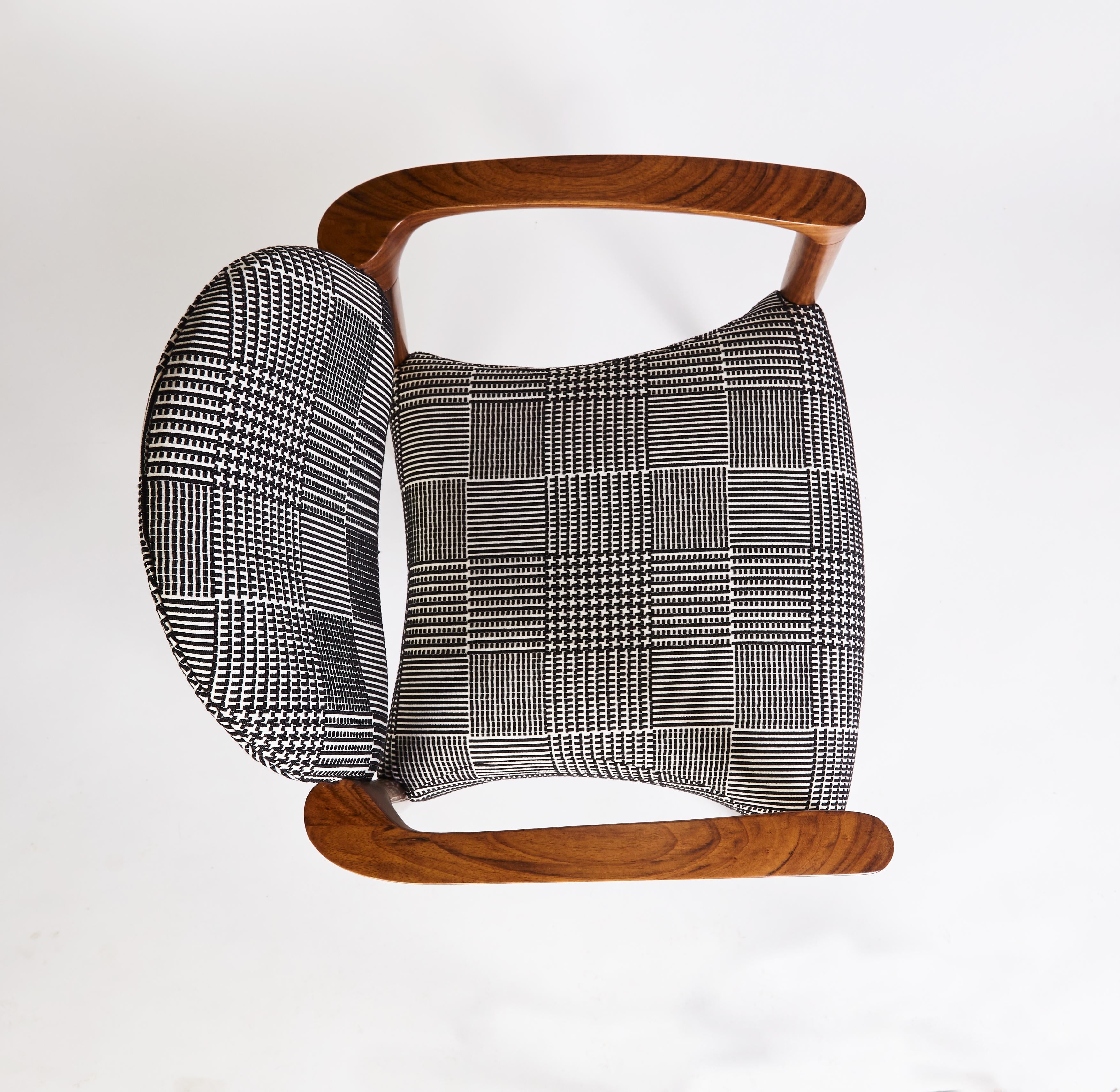 https://a.1stdibscdn.com/21st-century-tanoco-chair-satin-mutenye-wood-handcrafted-in-portugal-by-duistt-for-sale-picture-6/f_63222/f_480181521765895255940/CCB_12_master.jpg