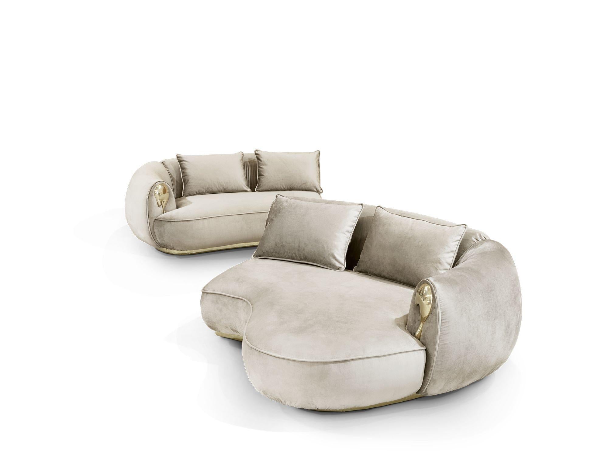 https://a.1stdibscdn.com/soleil-curved-sofa-hand-polished-casted-brass-fabric-boca-do-lobo-for-sale-picture-7/f_98262/f_398277621748514845030/CD2_master.jpg