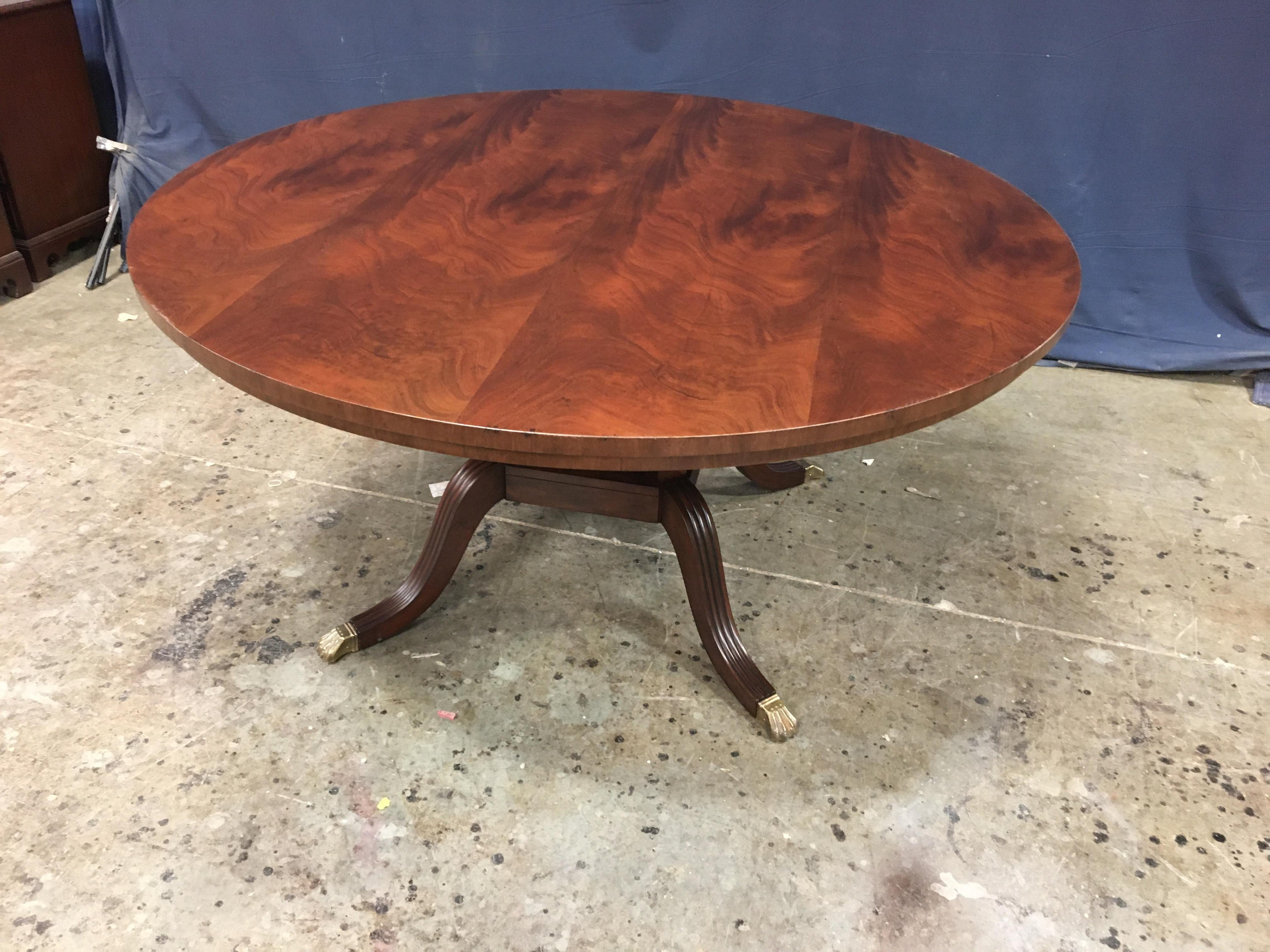 https://a.1stdibscdn.com/60-in-round-mahogany-georgian-style-pedestal-dining-table-by-leighton-hall-for-sale-picture-10/f_44162/f_227264821614449519401/CE5C8DC8_93A5_42EF_9AA5_0C7508EFD20C_master.jpeg