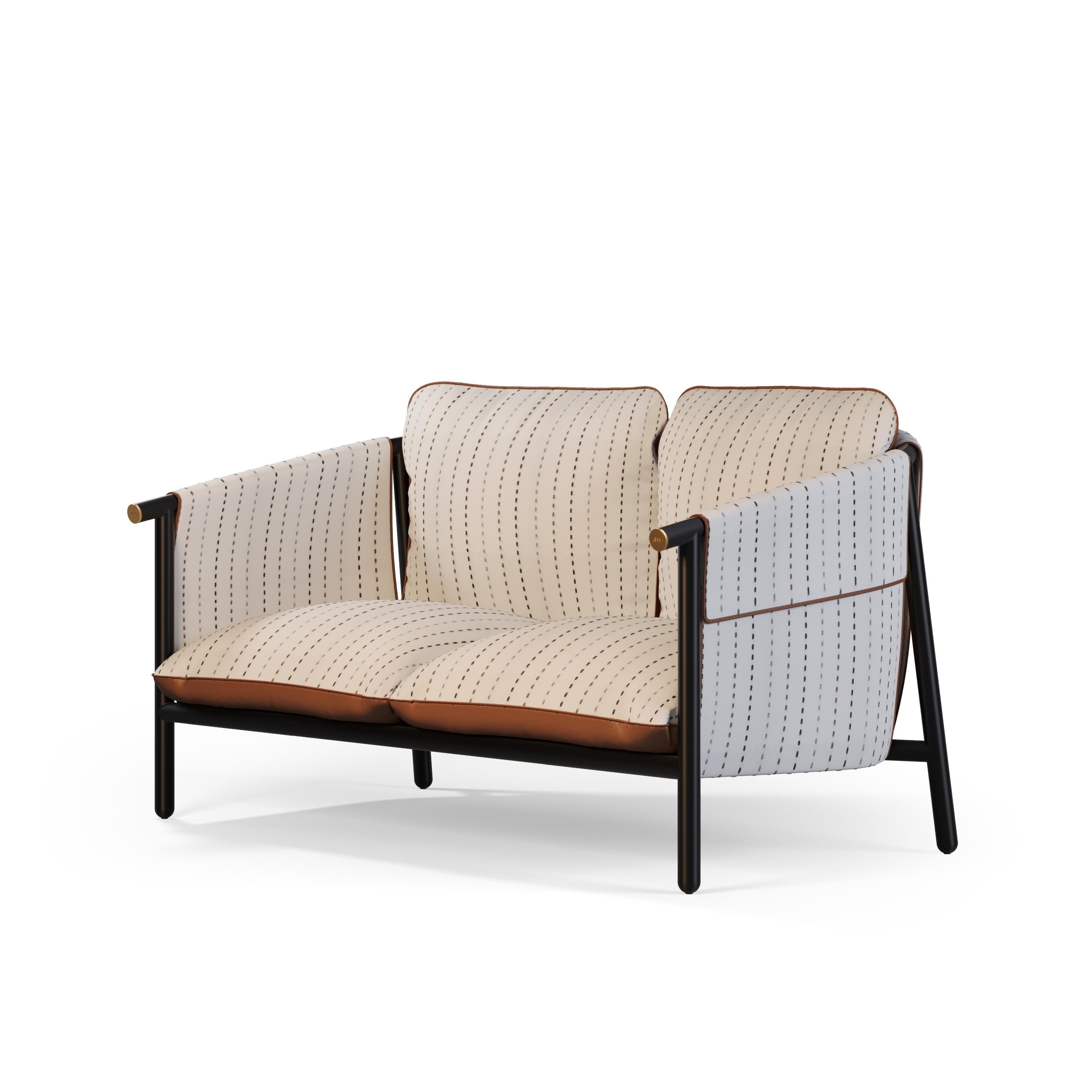 https://a.1stdibscdn.com/outdoor-sofa-with-leather-details-for-sale-picture-2/f_56702/f_417122021727781253627/CELINE_2L_SOFA_0001_master.jpg