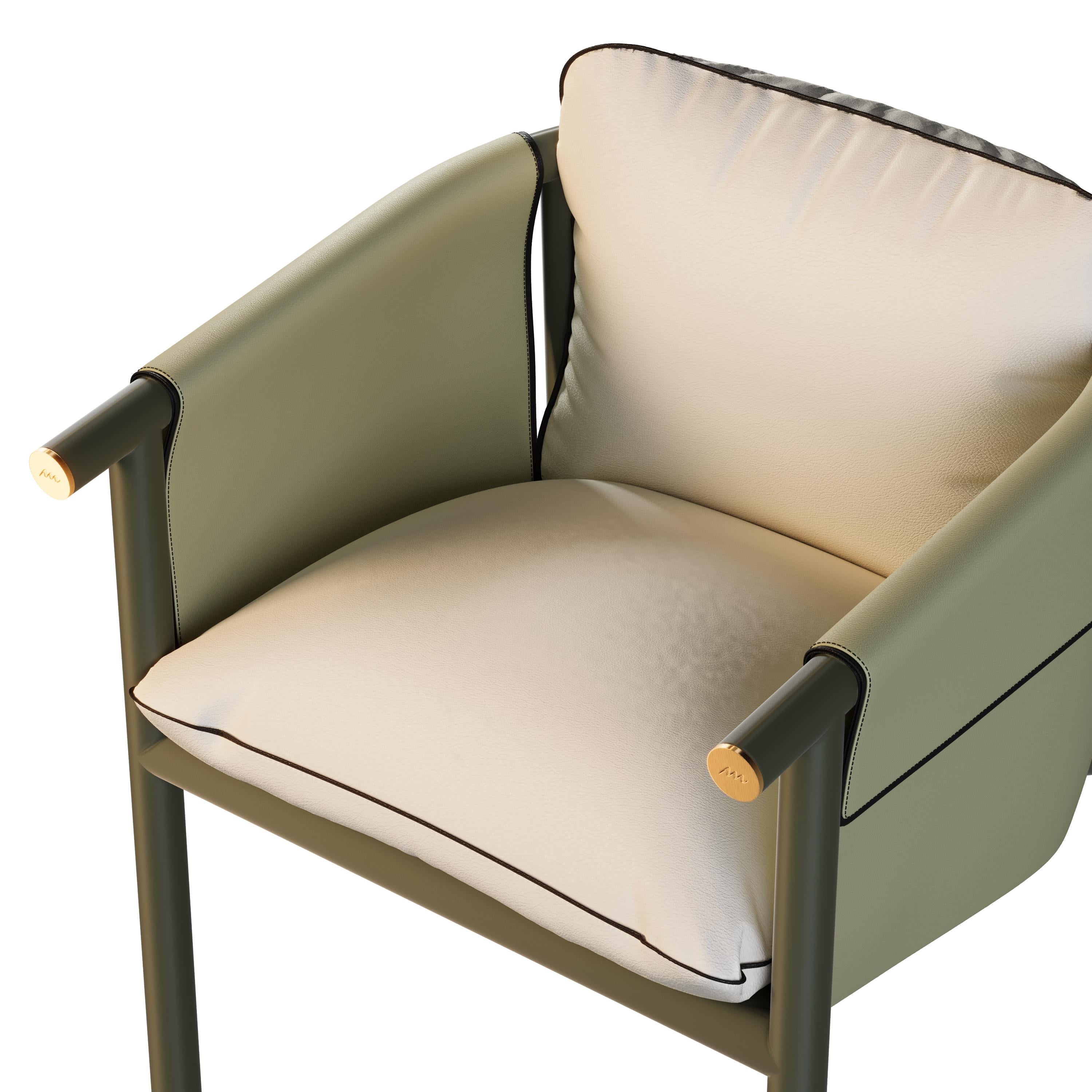 https://a.1stdibscdn.com/green-leather-outdoor-dining-chair-for-sale-picture-6/f_56702/f_417120521727780603938/CELINE_DINING_CHAIR_DETAIL_01_master.jpg
