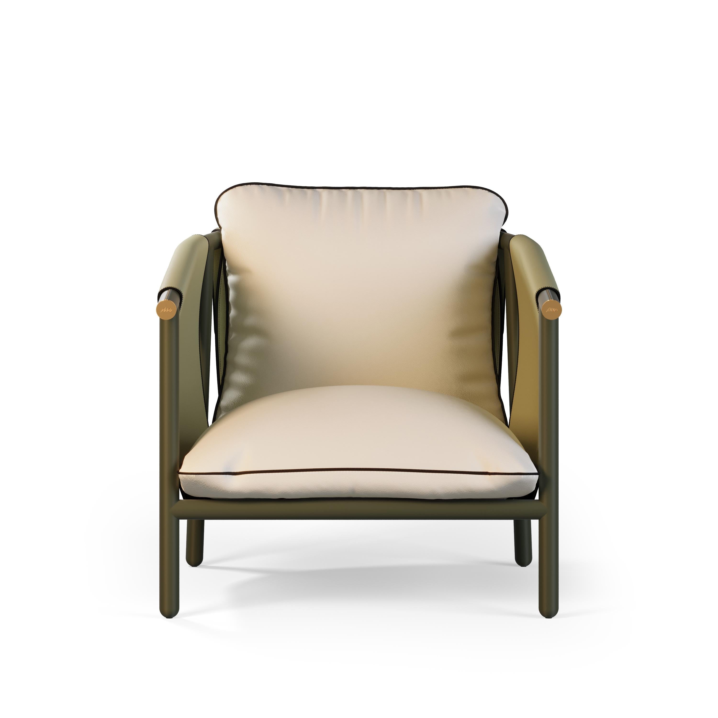 https://a.1stdibscdn.com/green-leather-outdoor-lounge-armchair-for-sale-picture-2/f_56702/f_417126121727783537740/CELINE_LOUNGE_ARMCHAIR_0000_master.jpg