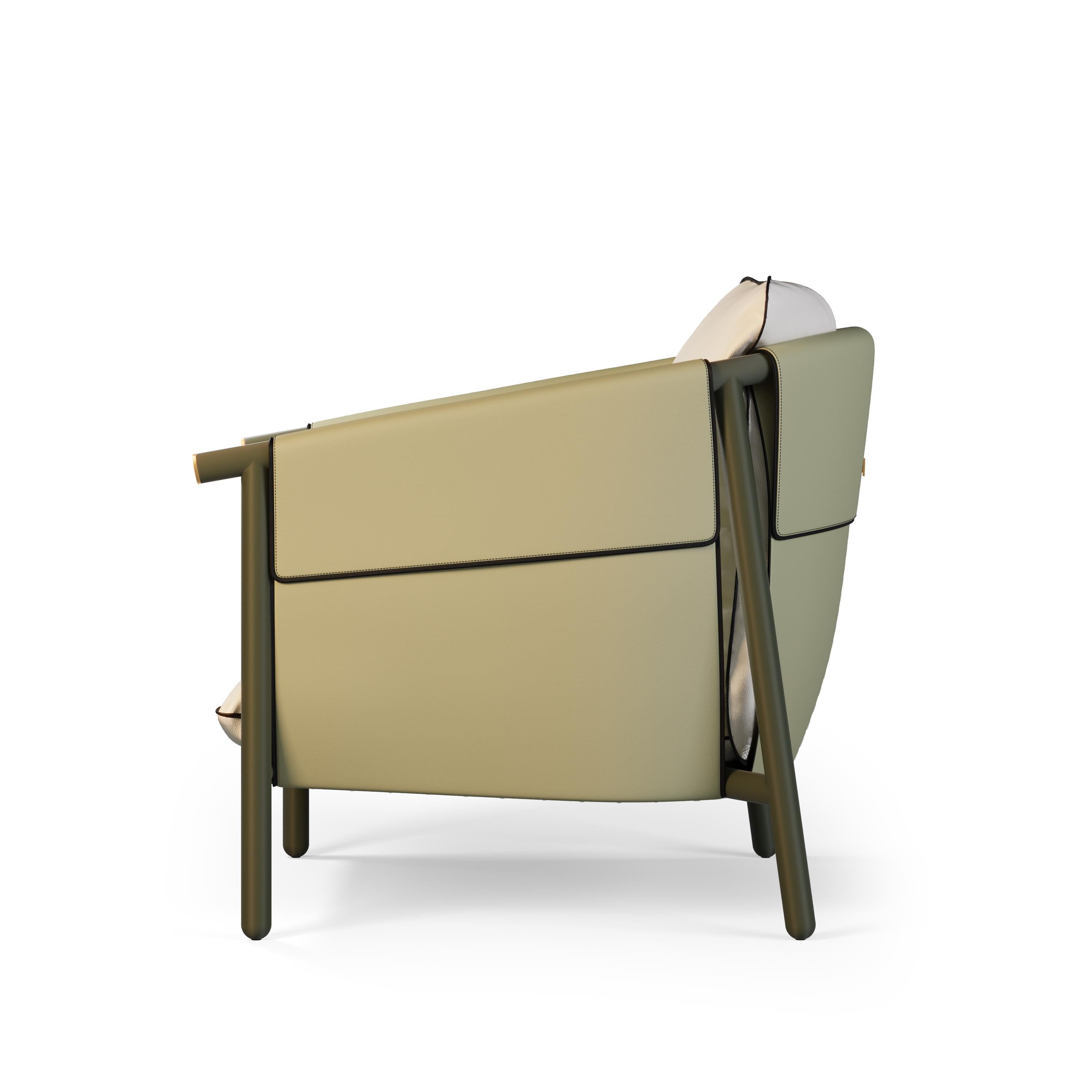 https://a.1stdibscdn.com/green-leather-outdoor-lounge-armchair-for-sale-picture-3/f_56702/f_417126121727783537975/CELINE_LOUNGE_ARMCHAIR_0002_master.jpg