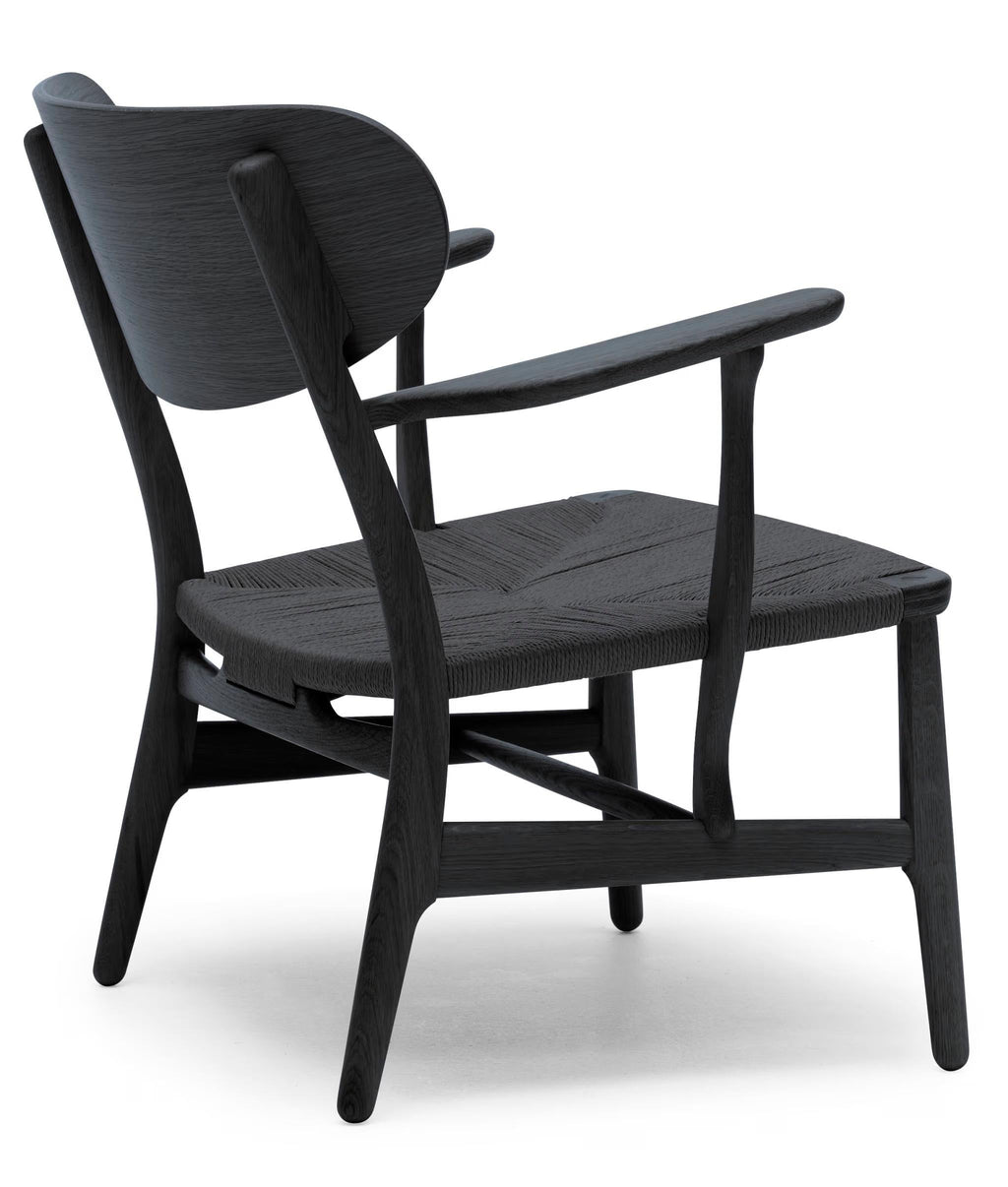 https://a.1stdibscdn.com/hans-wegner-ch22-chair-in-black-painted-oak-for-carl-hansen-son-for-sale-picture-3/f_14472/f_412953521725194634424/CH22_black_2_master.jpeg