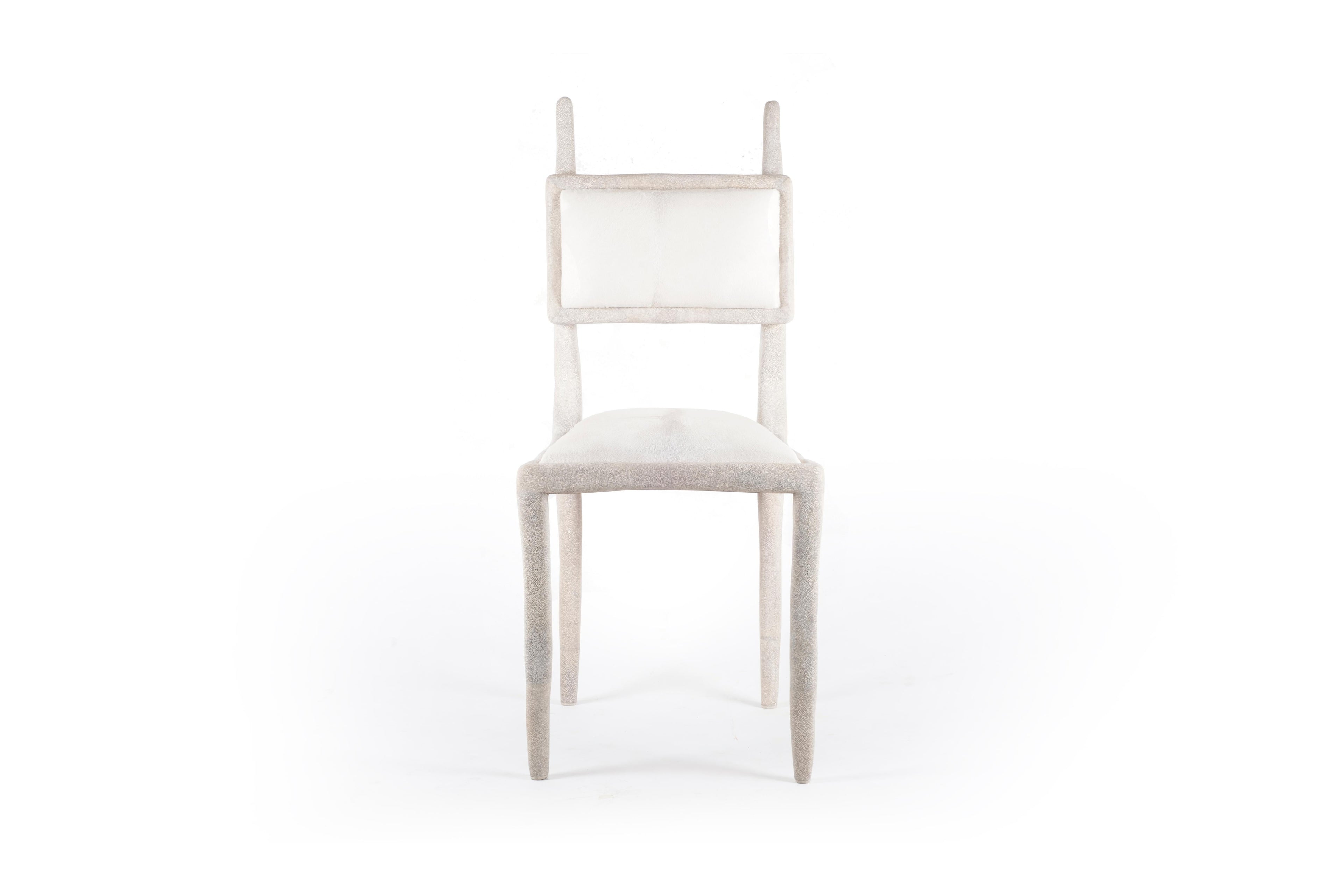 https://a.1stdibscdn.com/eden-chair-in-black-pen-shell-and-upholstered-in-calf-hair-by-ry-augousti-for-sale-picture-5/f_45491/f_153082411562032818289/CH24B_D1_V3_master.jpg